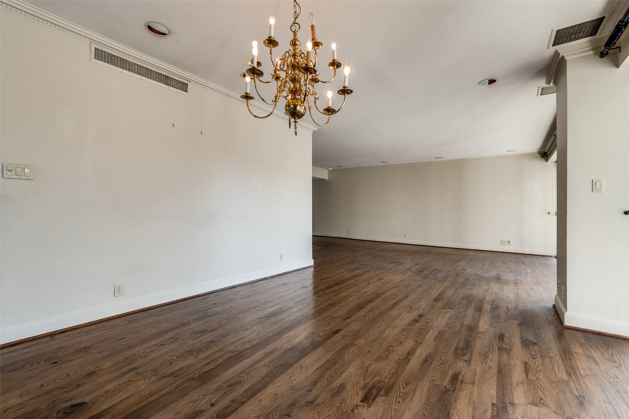 3601 Turtle Creek Boulevard Dallas TX 75219