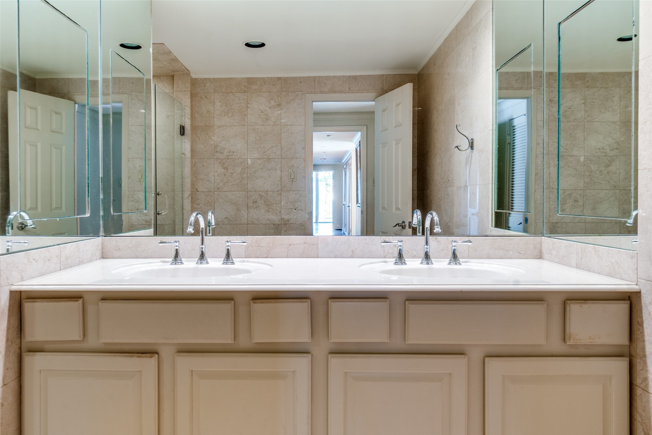 3601 Turtle Creek Boulevard Dallas TX 75219