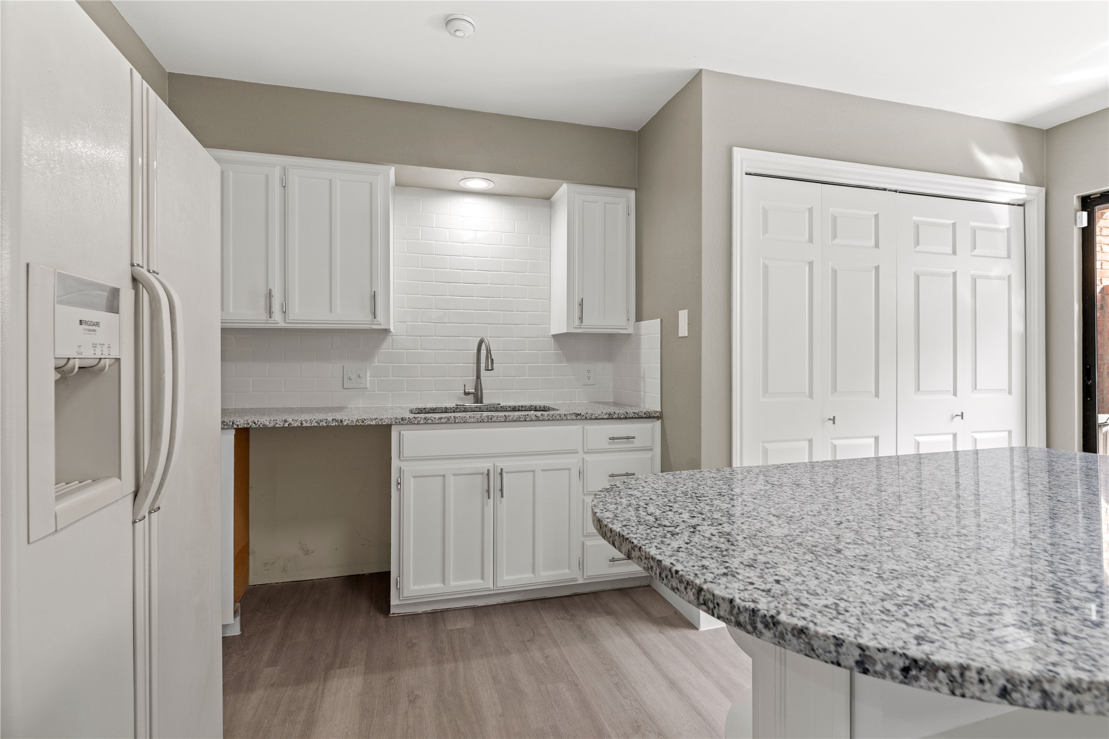 6205 Bellaire Drive S Fort Worth TX 76132