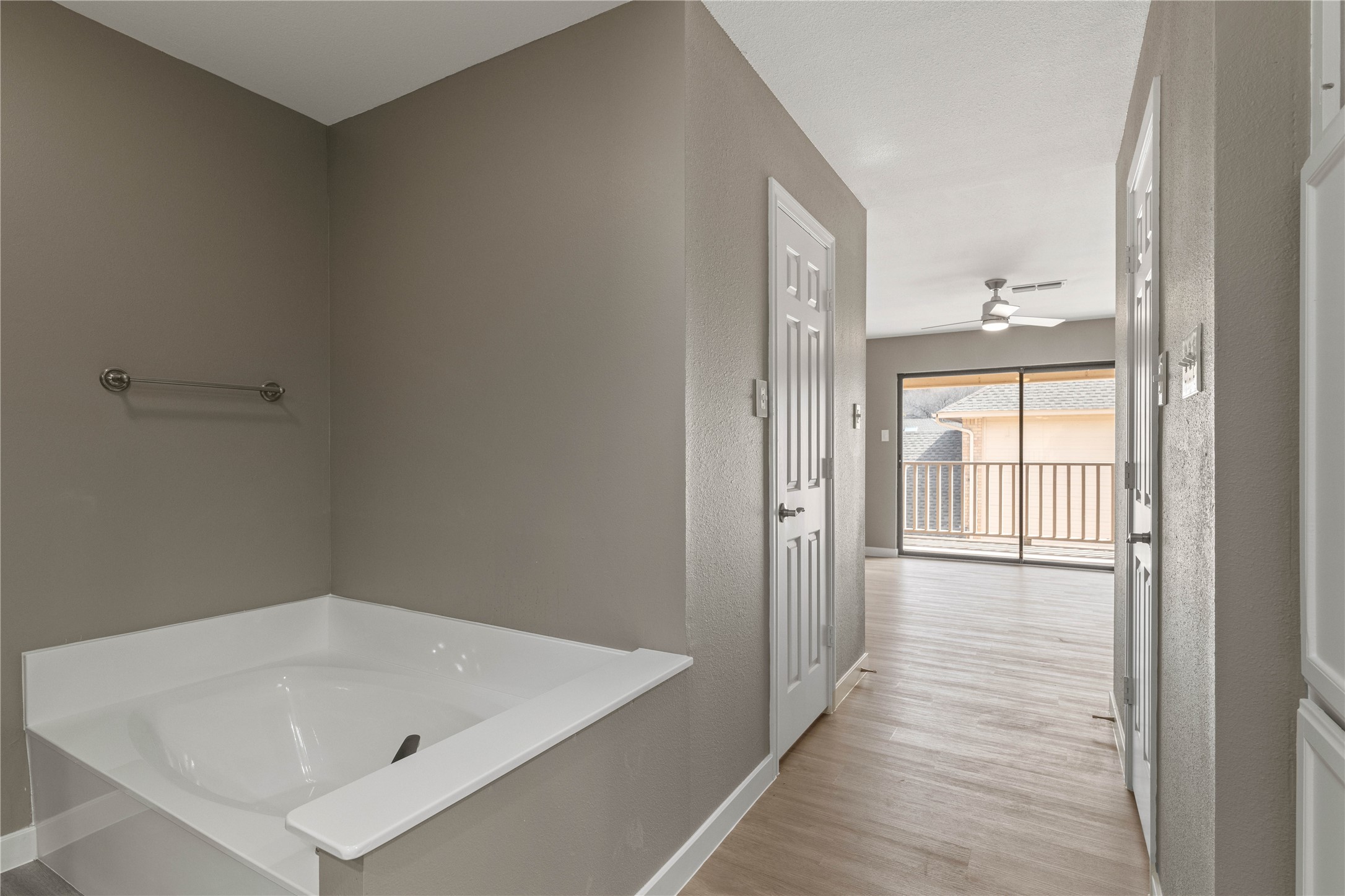 6205 Bellaire Drive S Fort Worth TX 76132