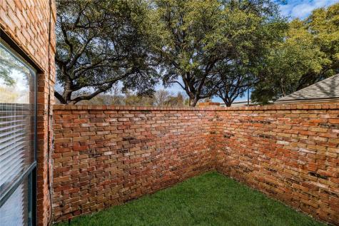 6205 Bellaire Drive S Fort Worth TX 76132