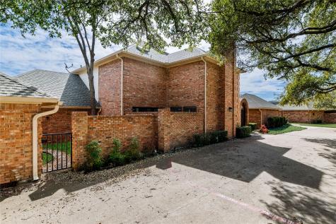 6205 Bellaire Drive S Fort Worth TX 76132