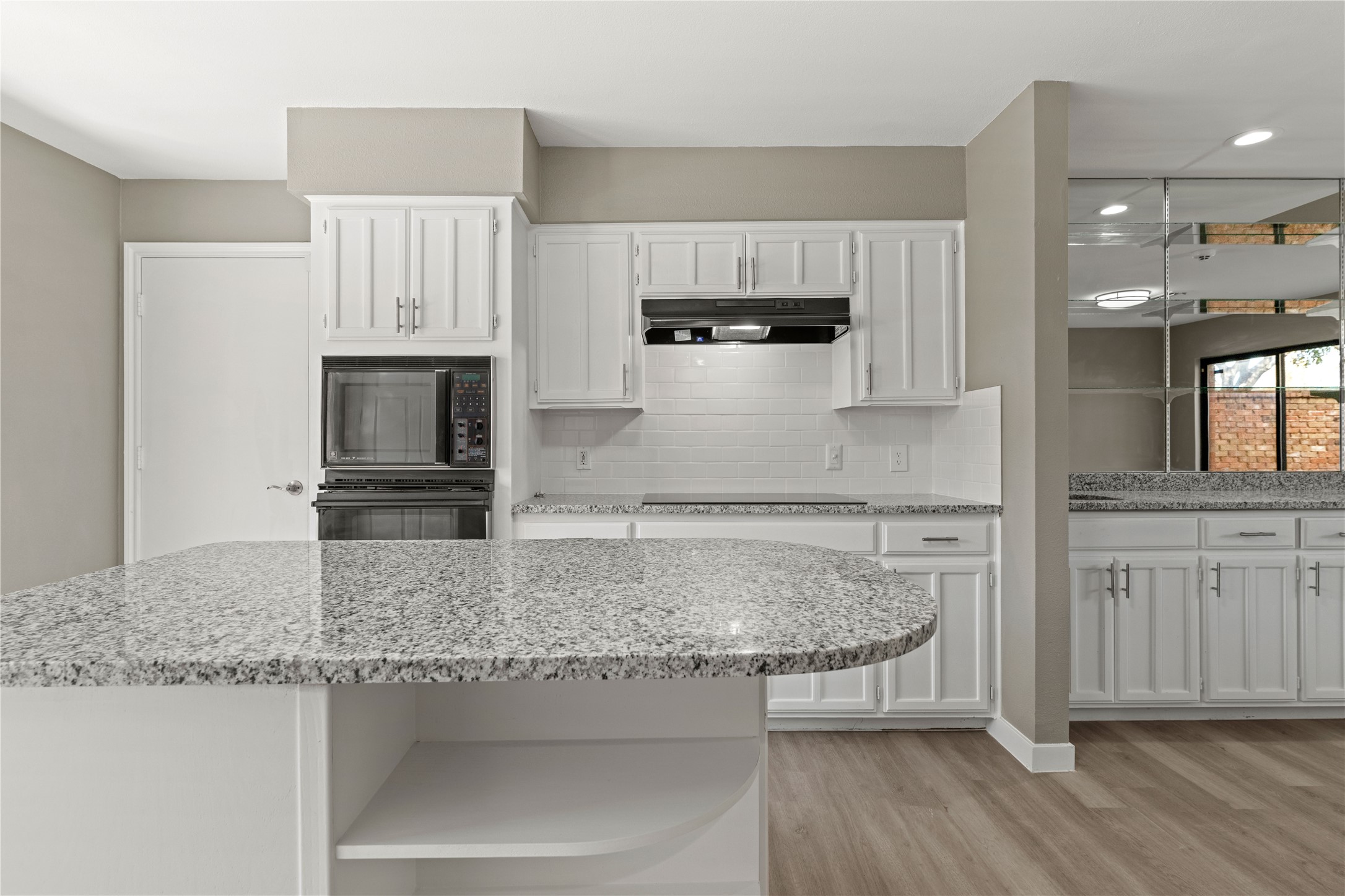 6205 Bellaire Drive S Fort Worth TX 76132