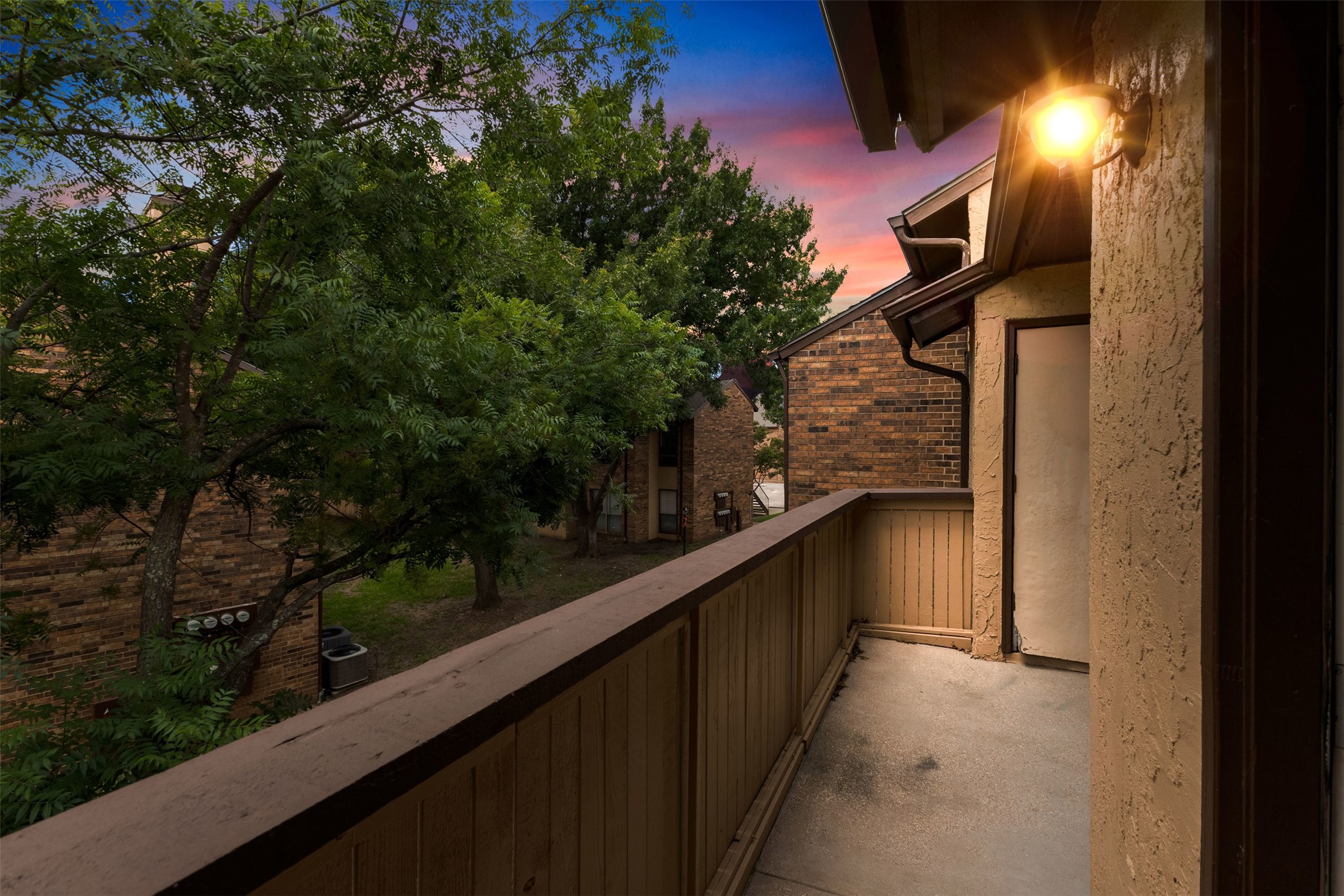 2109 Rainbow Drive Arlington TX 76011