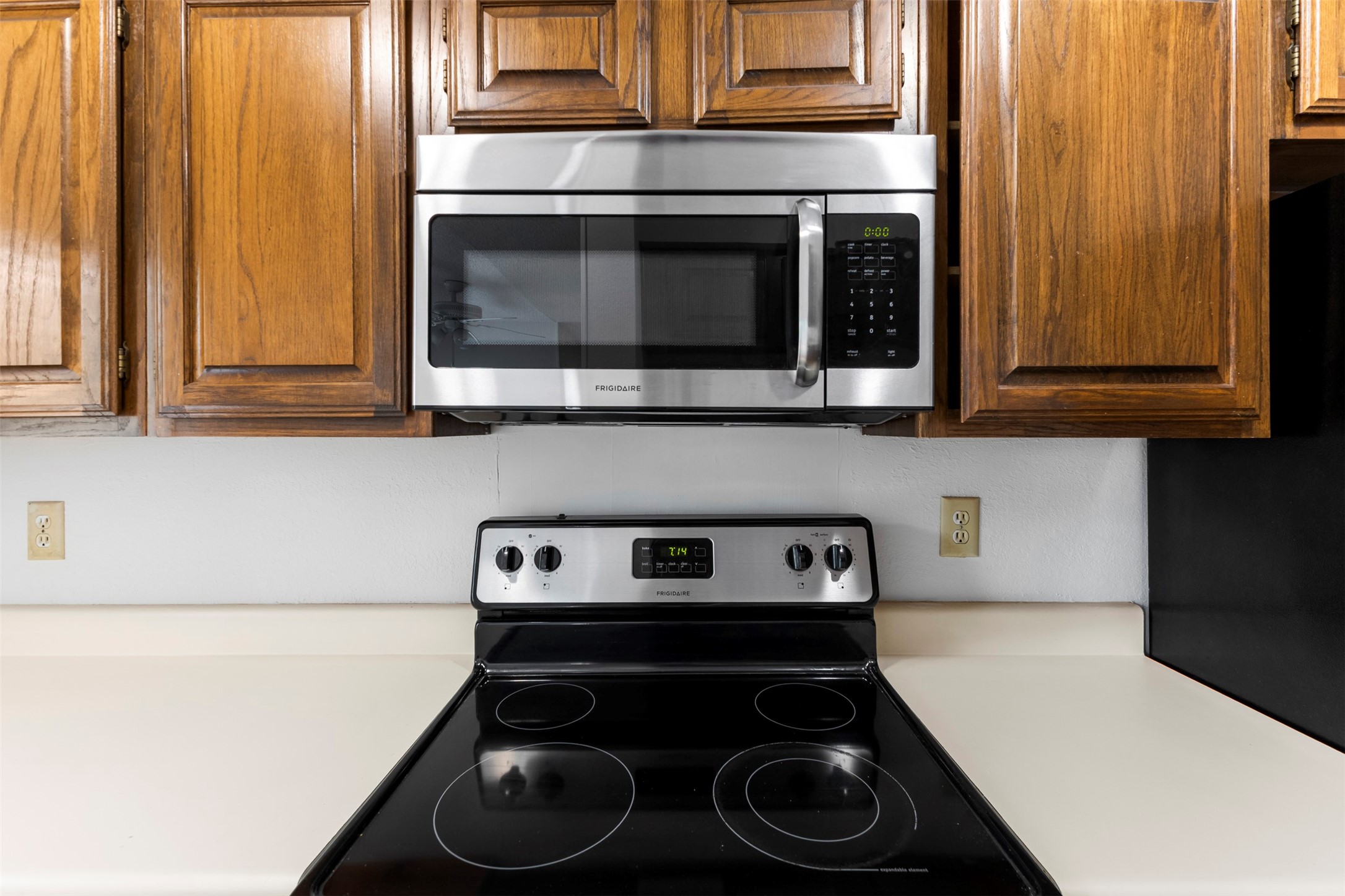2109 Rainbow Drive Arlington TX 76011