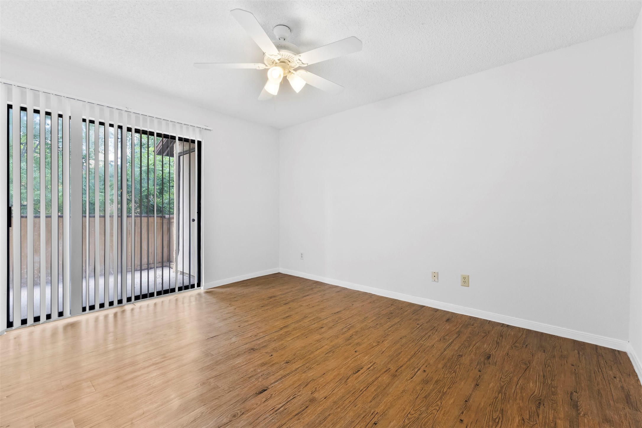 2109 Rainbow Drive Arlington TX 76011