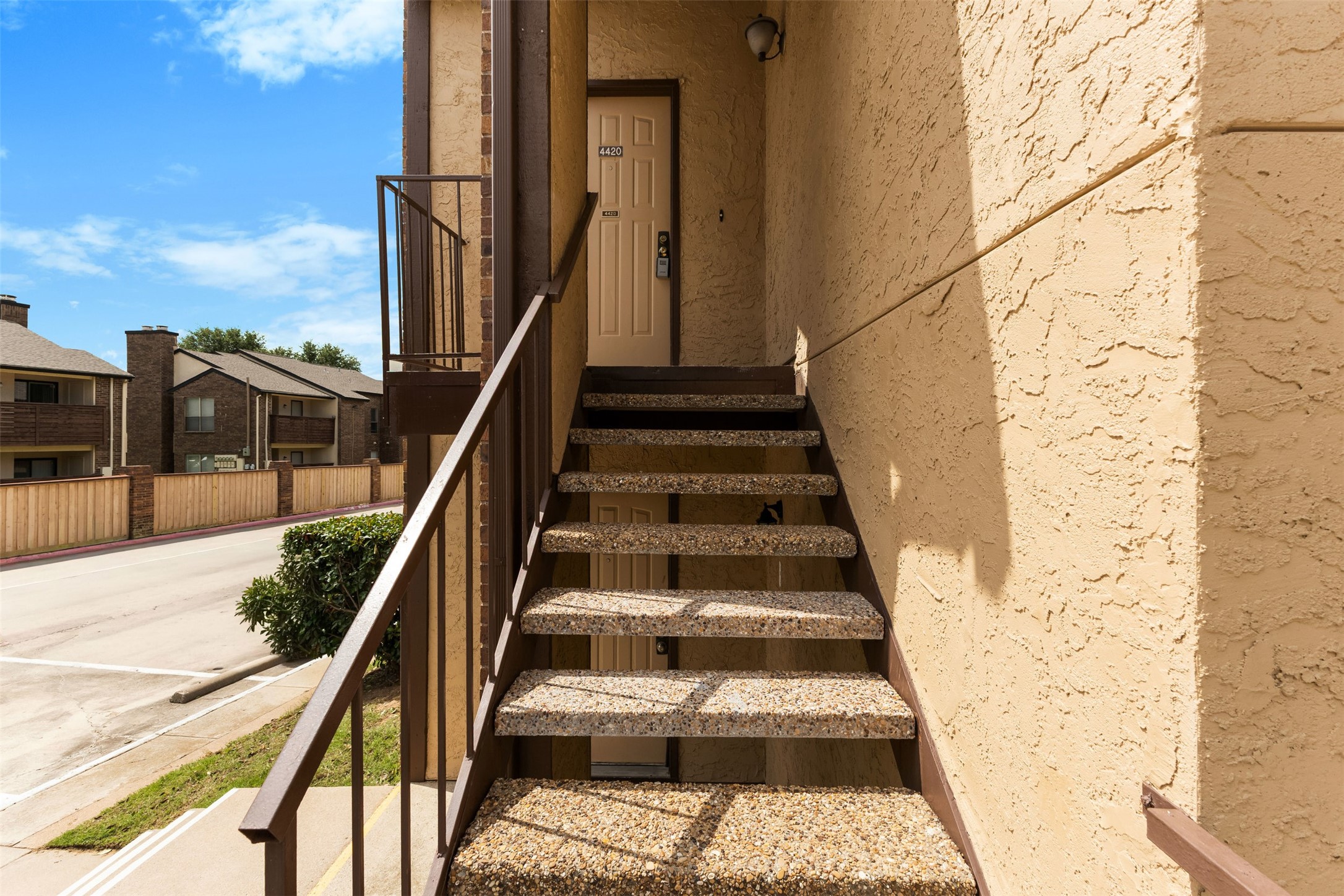 2109 Rainbow Drive Arlington TX 76011