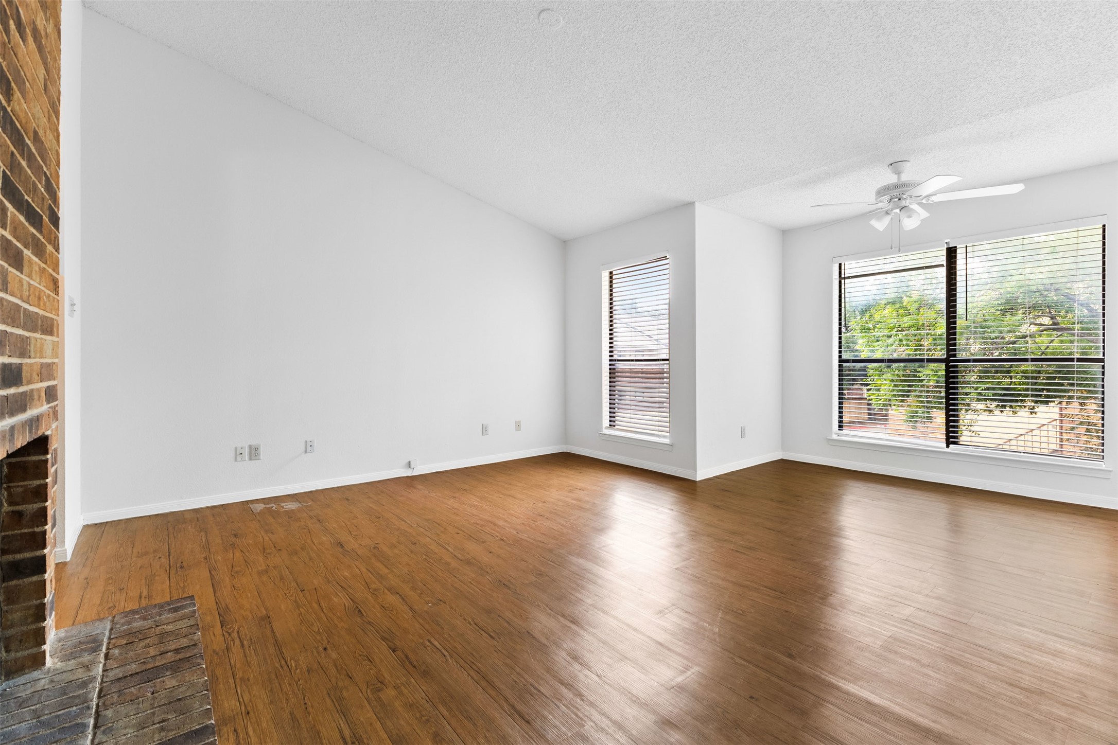2109 Rainbow Drive Arlington TX 76011