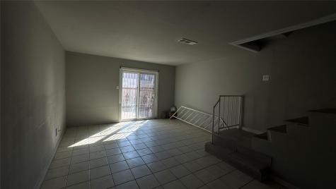 9434 Olde Towne Row Dallas TX 75227