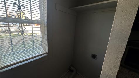9434 Olde Towne Row Dallas TX 75227