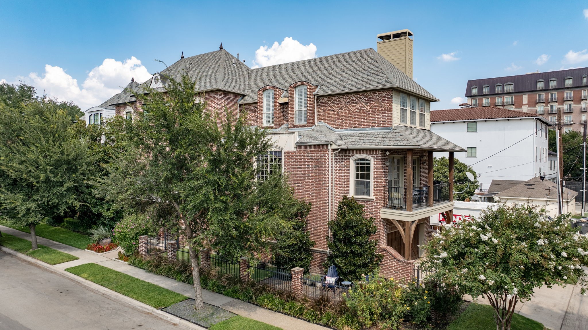 4322 Throckmorton Street Dallas TX 75219