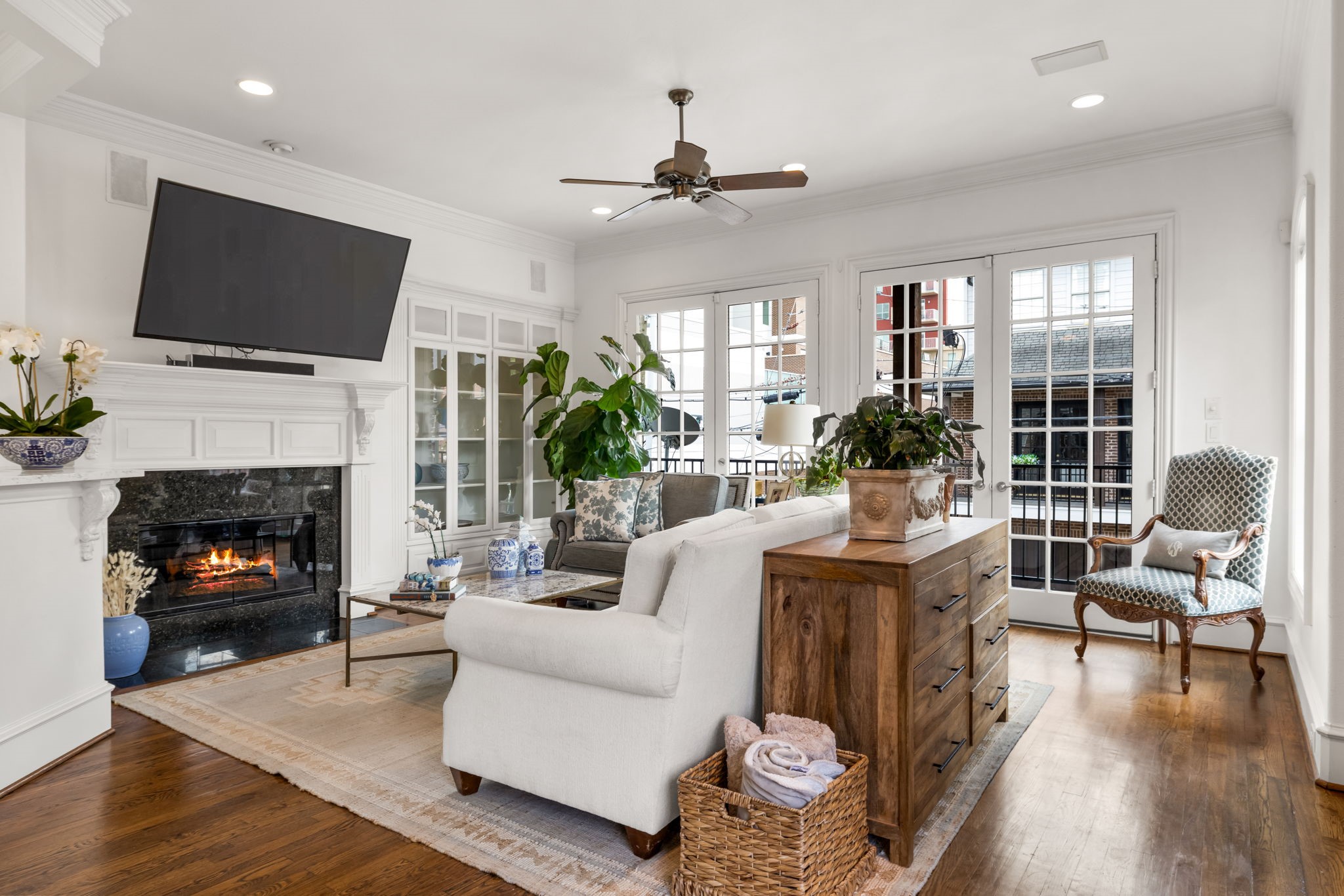 4322 Throckmorton Street Dallas TX 75219