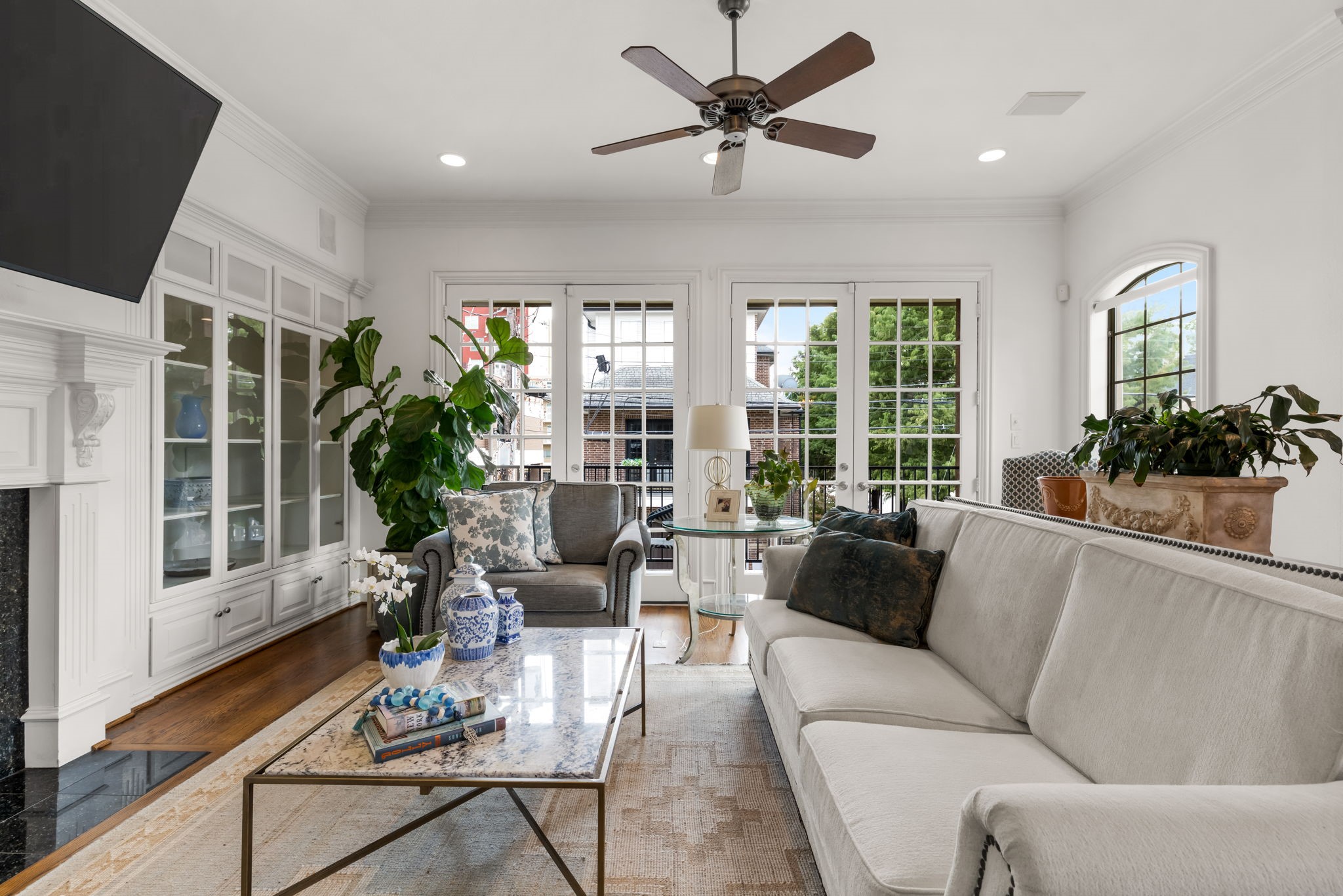 4322 Throckmorton Street Dallas TX 75219
