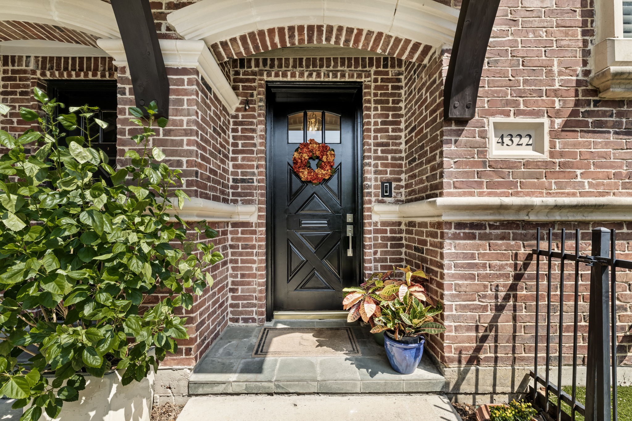 4322 Throckmorton Street Dallas TX 75219