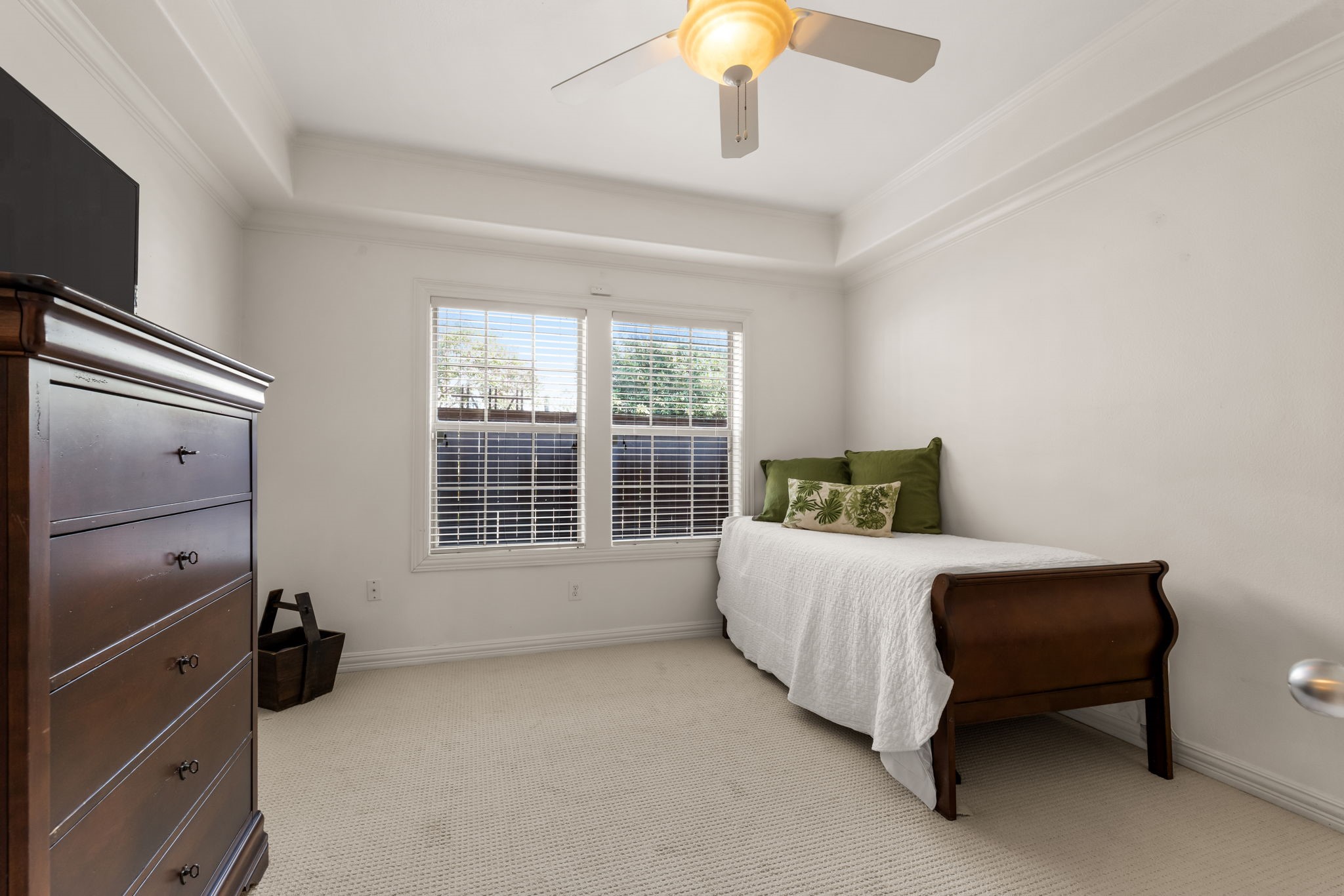 4322 Throckmorton Street Dallas TX 75219