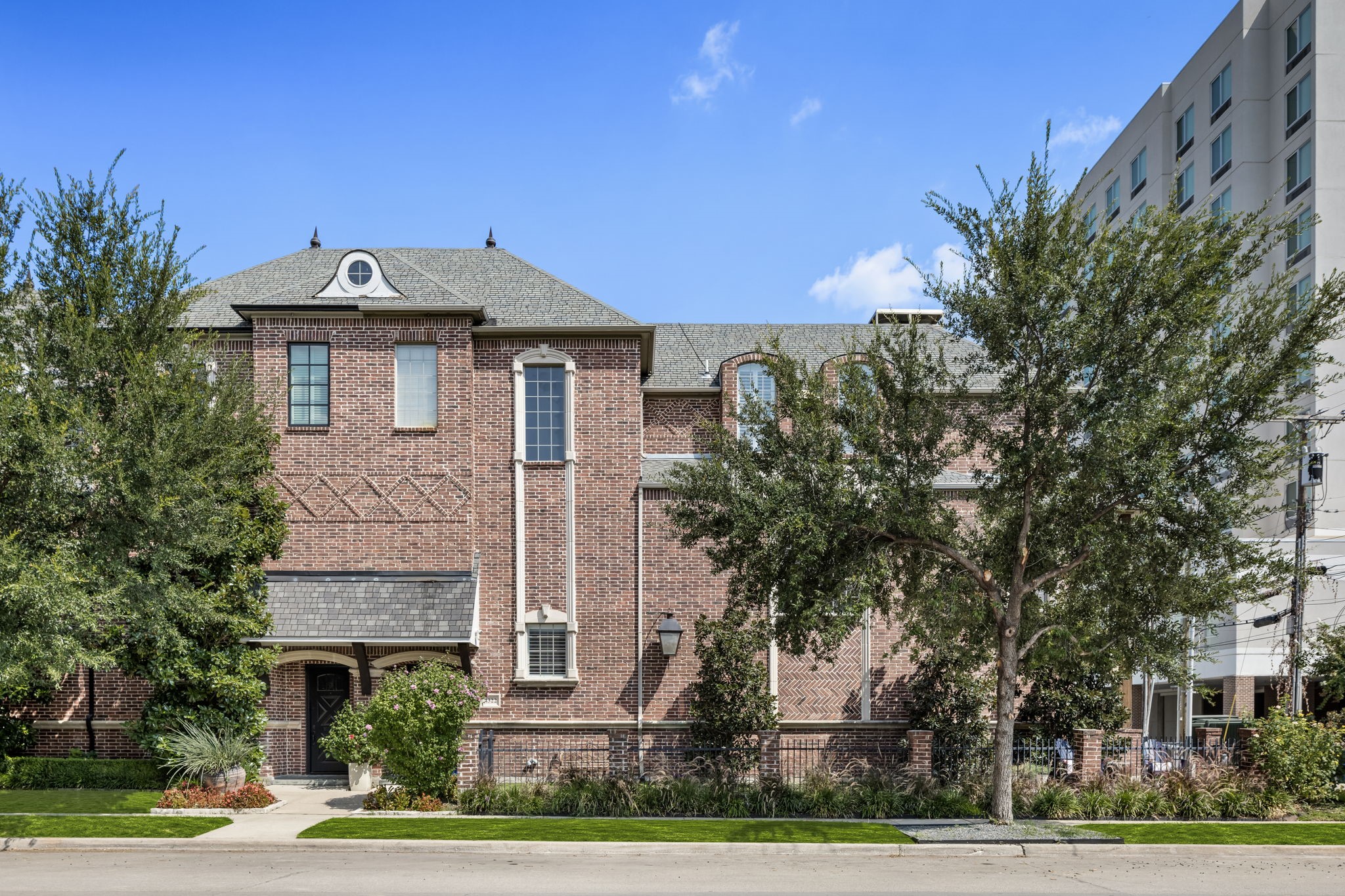 4322 Throckmorton Street Dallas TX 75219