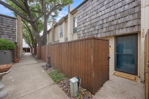 2710 Douglas Avenue Dallas TX 75219