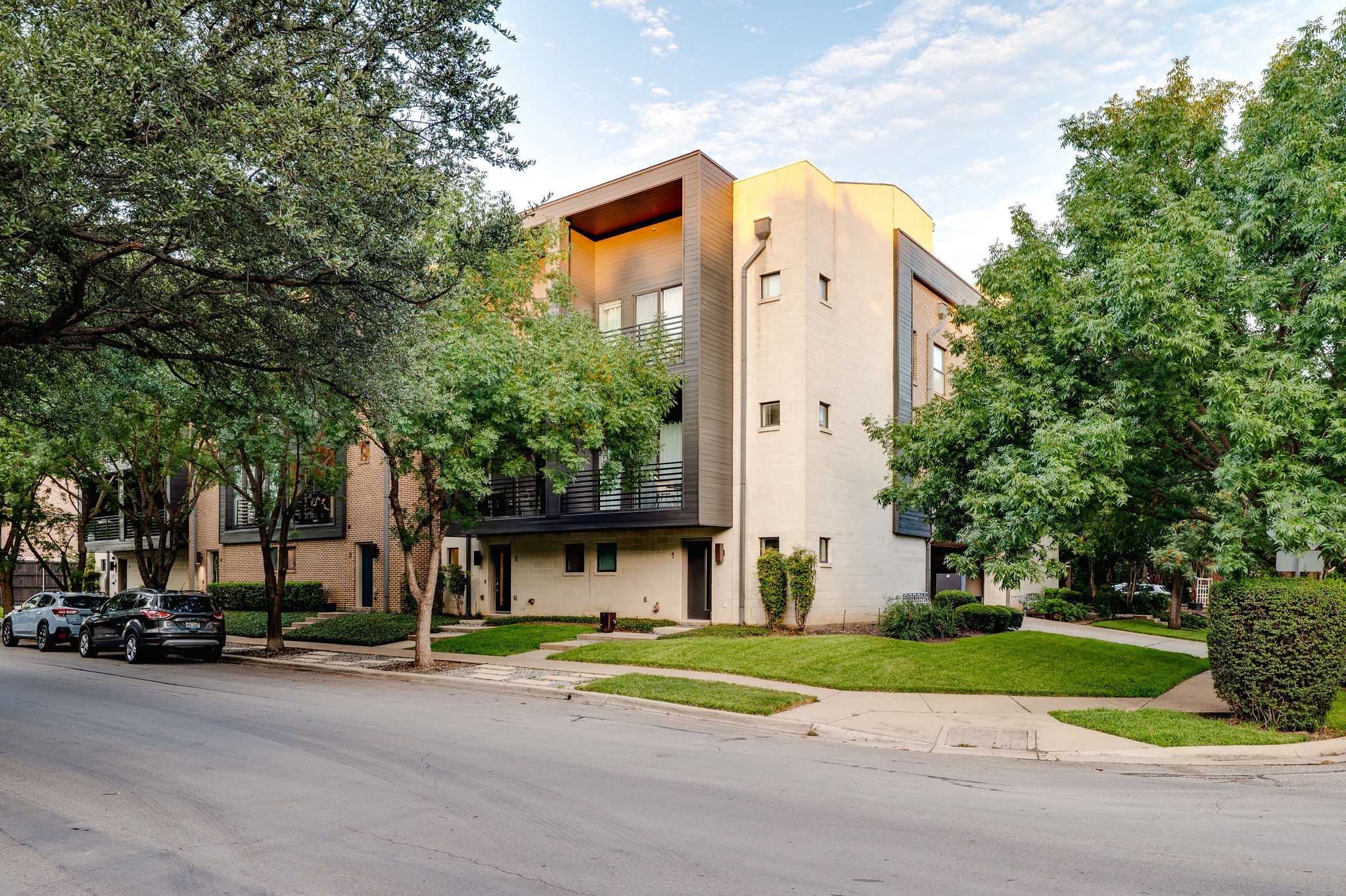3930 Bowser Avenue Dallas TX 75219