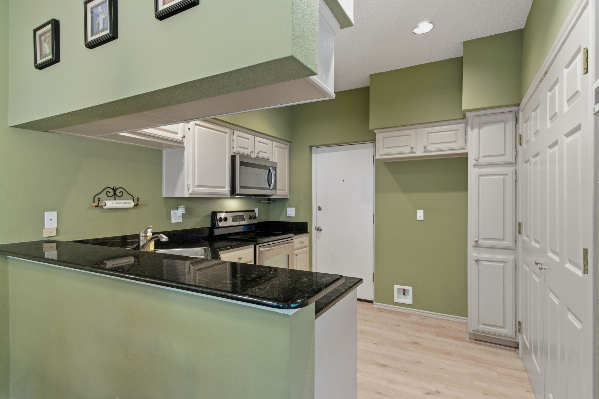 14400 Montfort Drive Dallas TX 75254