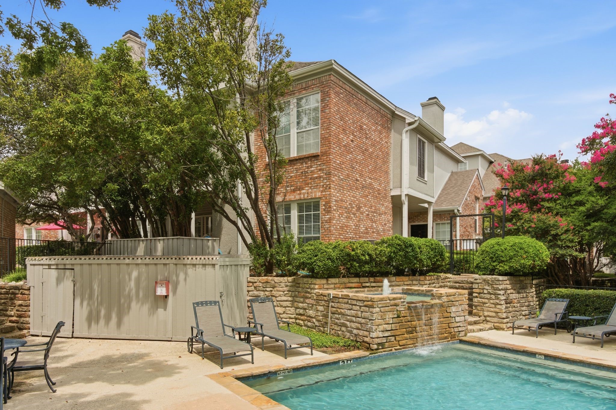 14400 Montfort Drive Dallas TX 75254