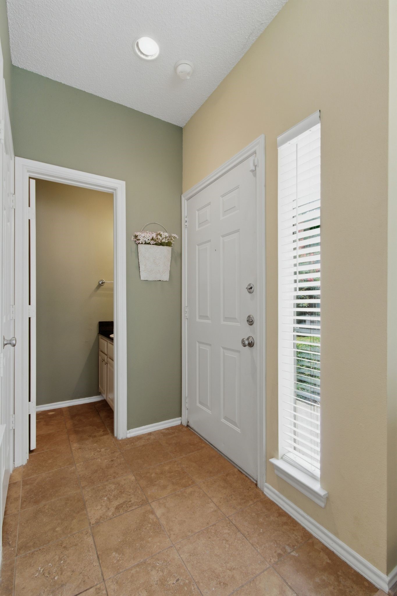 14400 Montfort Drive Dallas TX 75254