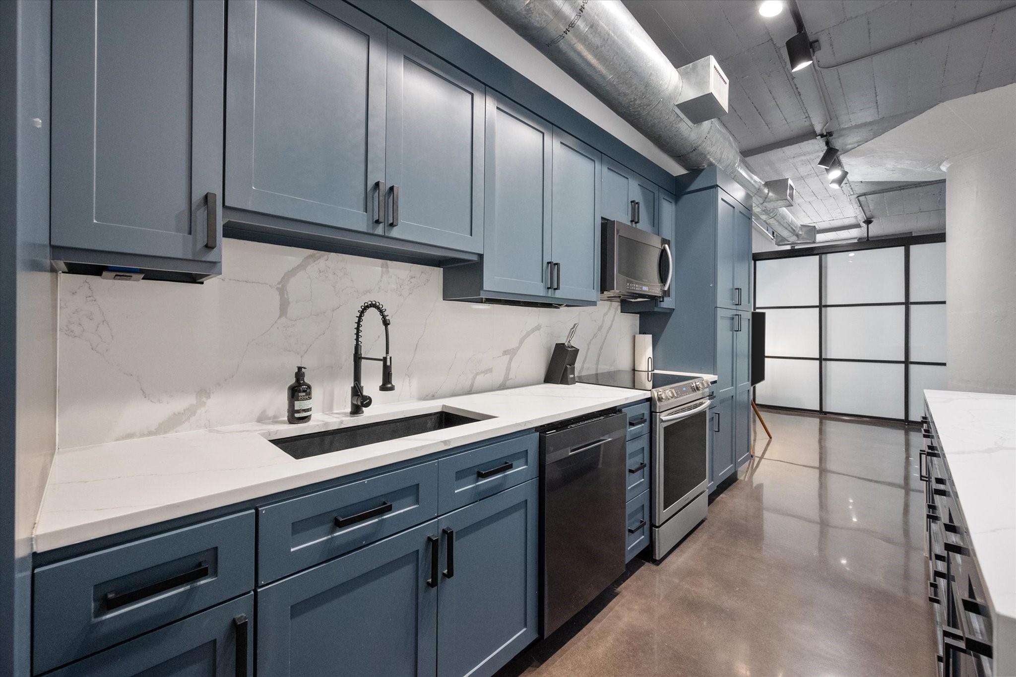 1122 Jackson Street Dallas TX 75202