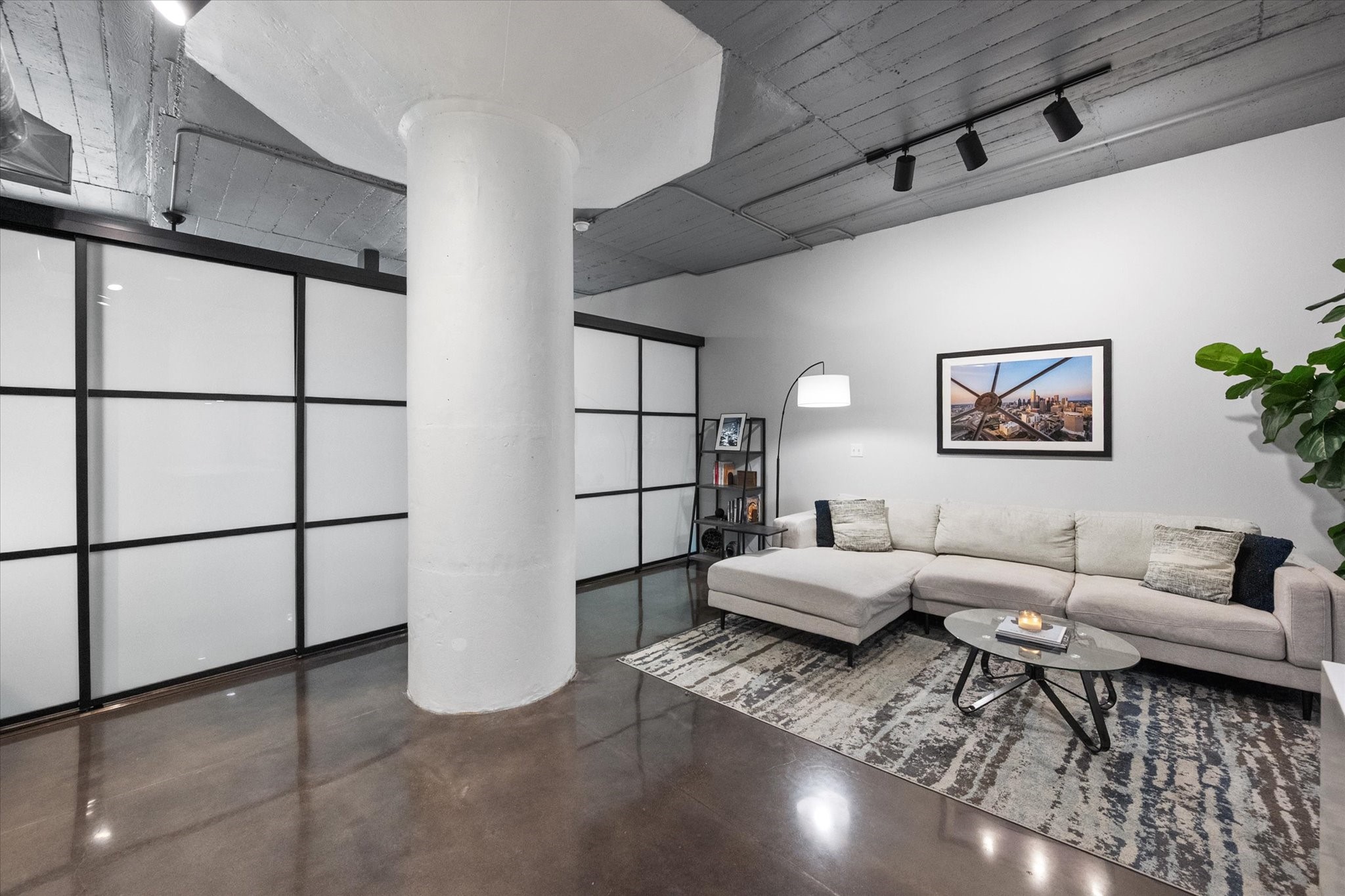 1122 Jackson Street Dallas TX 75202