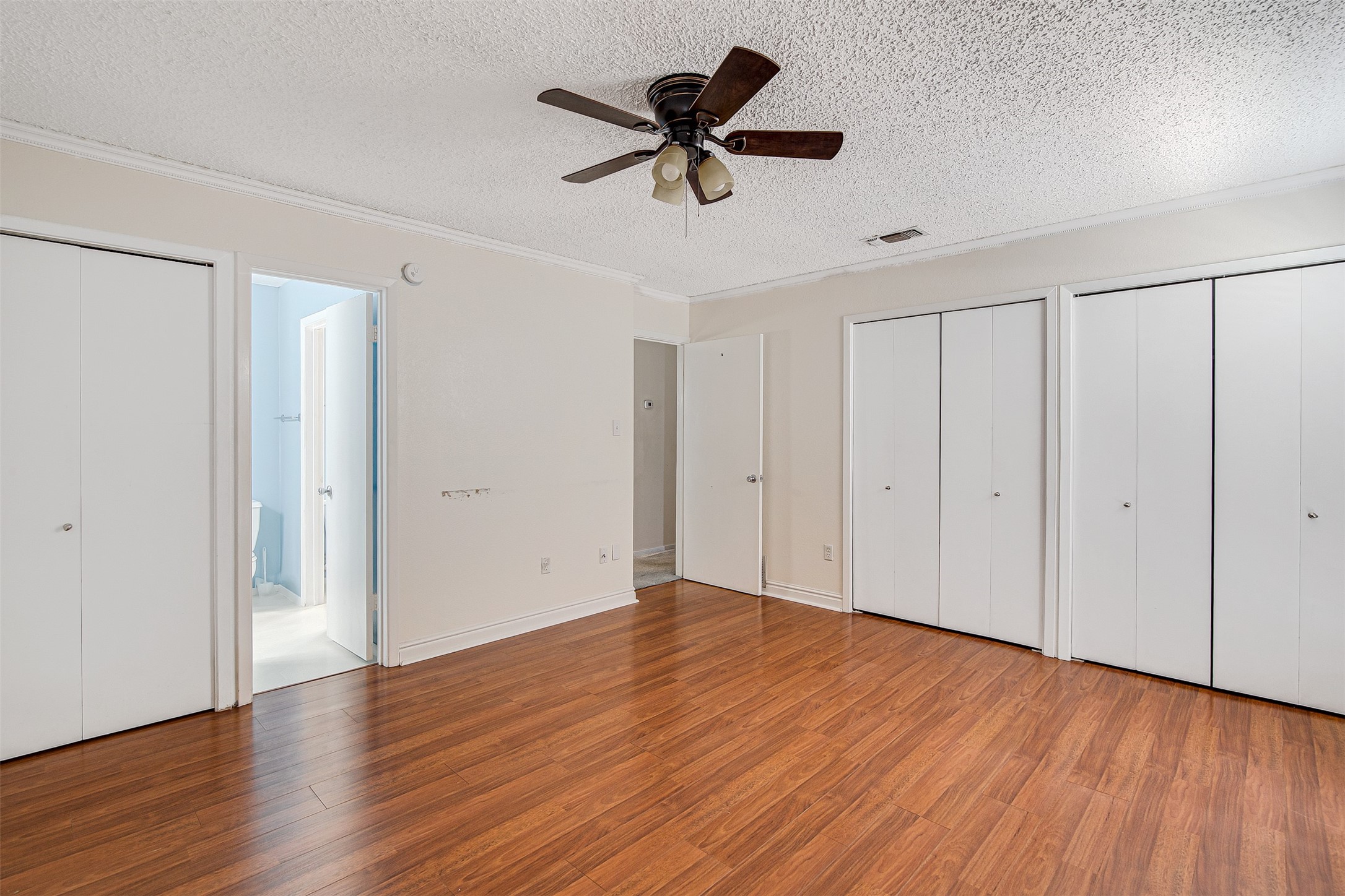 601 St Charles Drive Arlington TX 76013