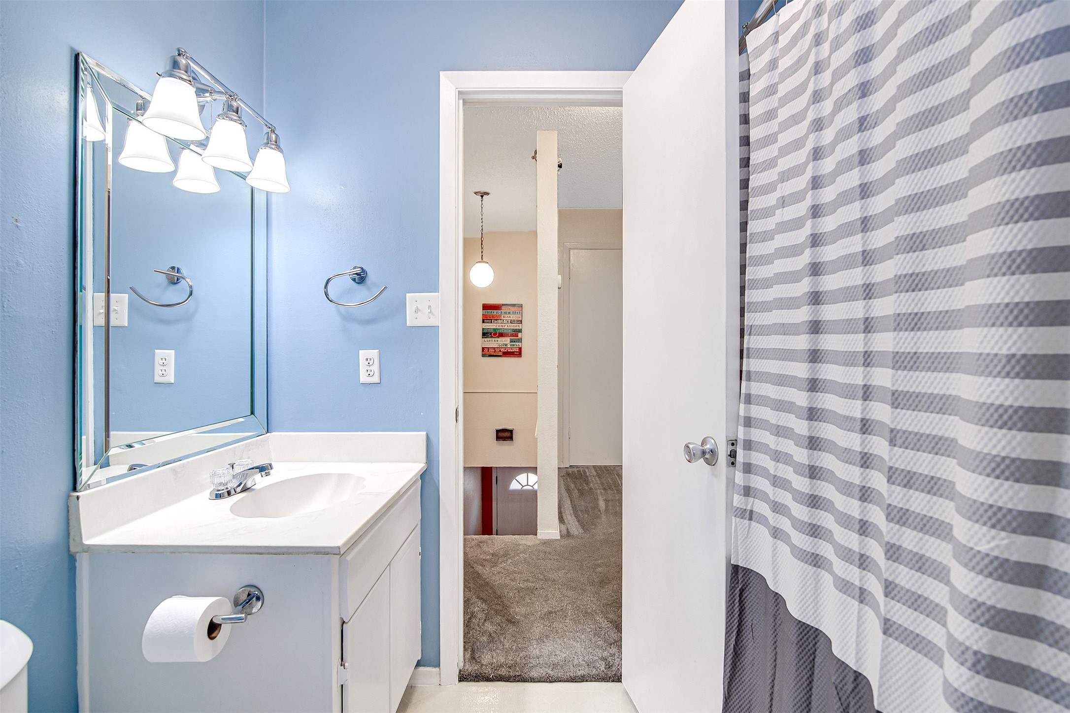 601 St Charles Drive Arlington TX 76013