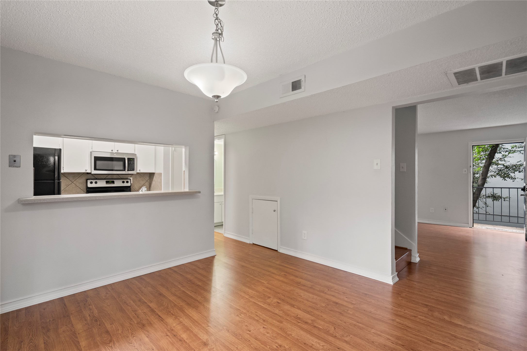 4020 Holland Avenue Dallas TX 75219