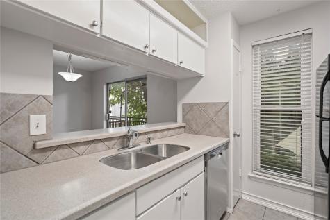 4020 Holland Avenue Dallas TX 75219