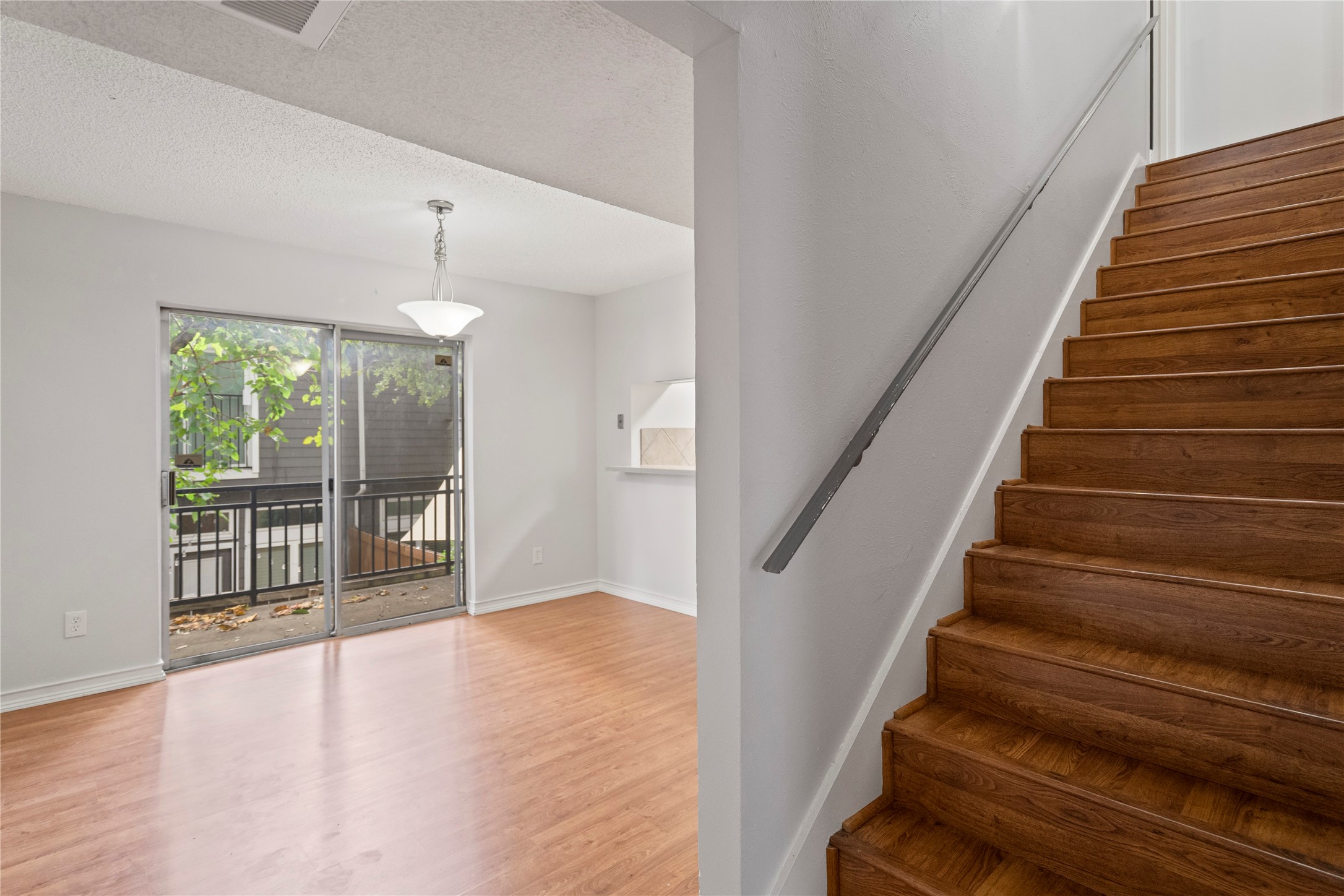 4020 Holland Avenue Dallas TX 75219