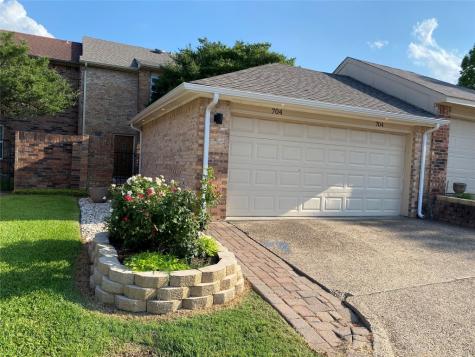 704 Pebble Beach Drive Garland TX 75043