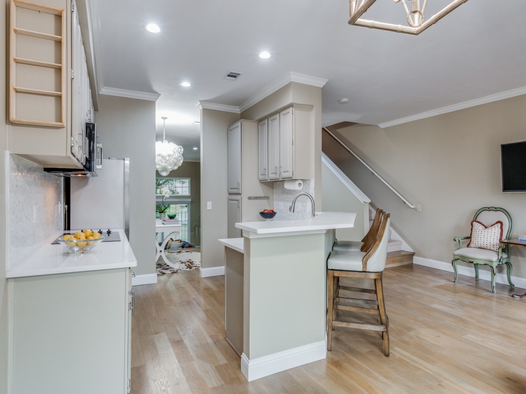 5950 Lindenshire Lane Dallas TX 75230