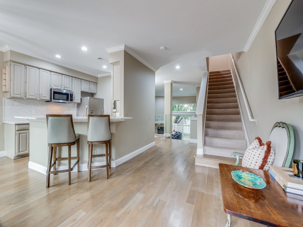 5950 Lindenshire Lane Dallas TX 75230