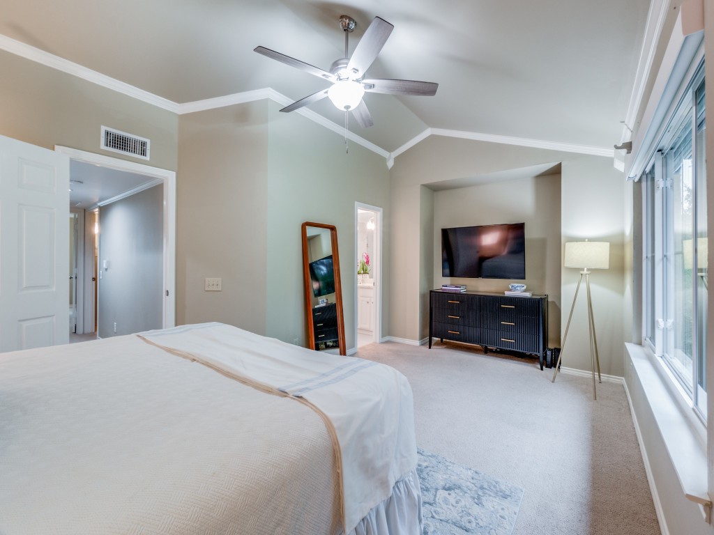 5950 Lindenshire Lane Dallas TX 75230