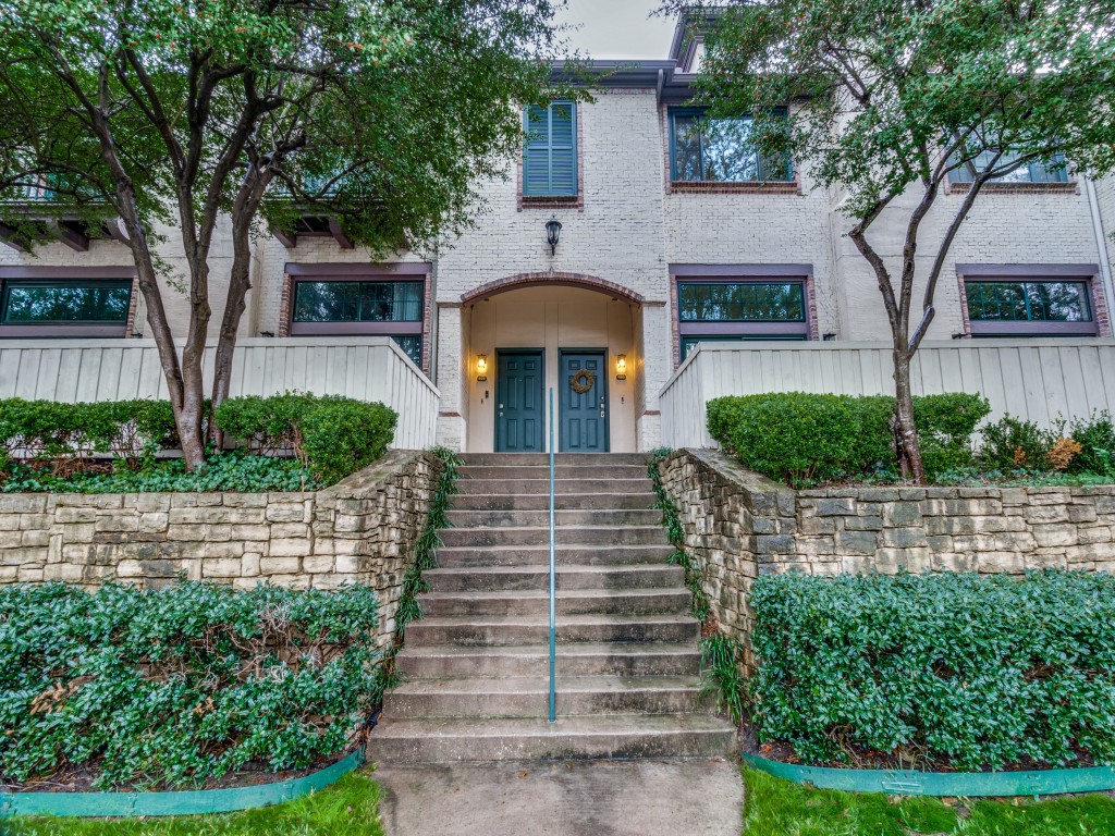 5950 Lindenshire Lane Dallas TX 75230