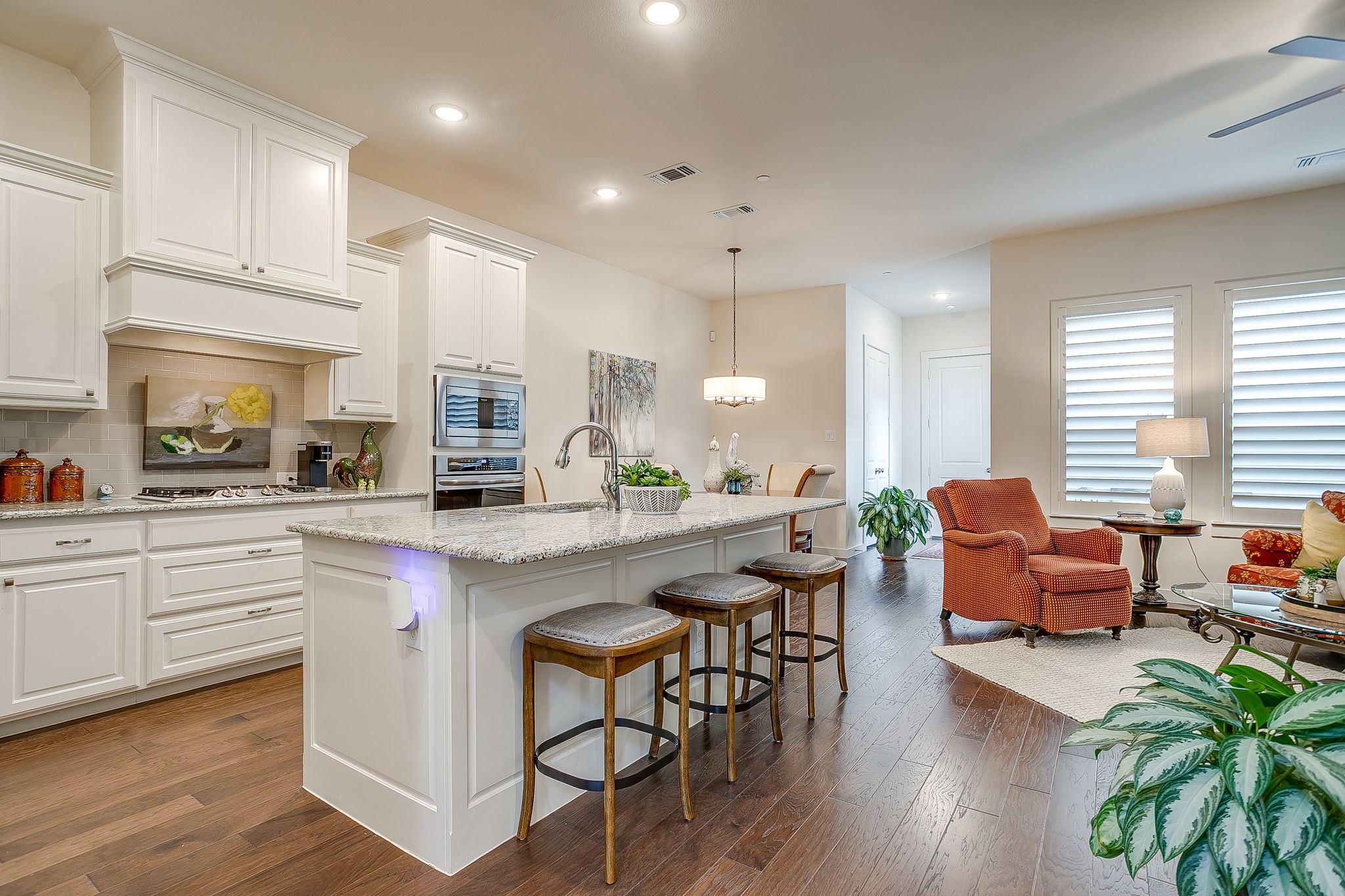 8718 Mangham Street North Richland Hills TX 76180