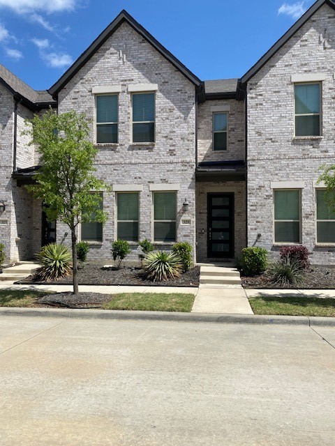 329 Colusa Drive Lewisville TX 75056