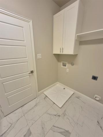 2904 Sheridan Carrollton TX 75010