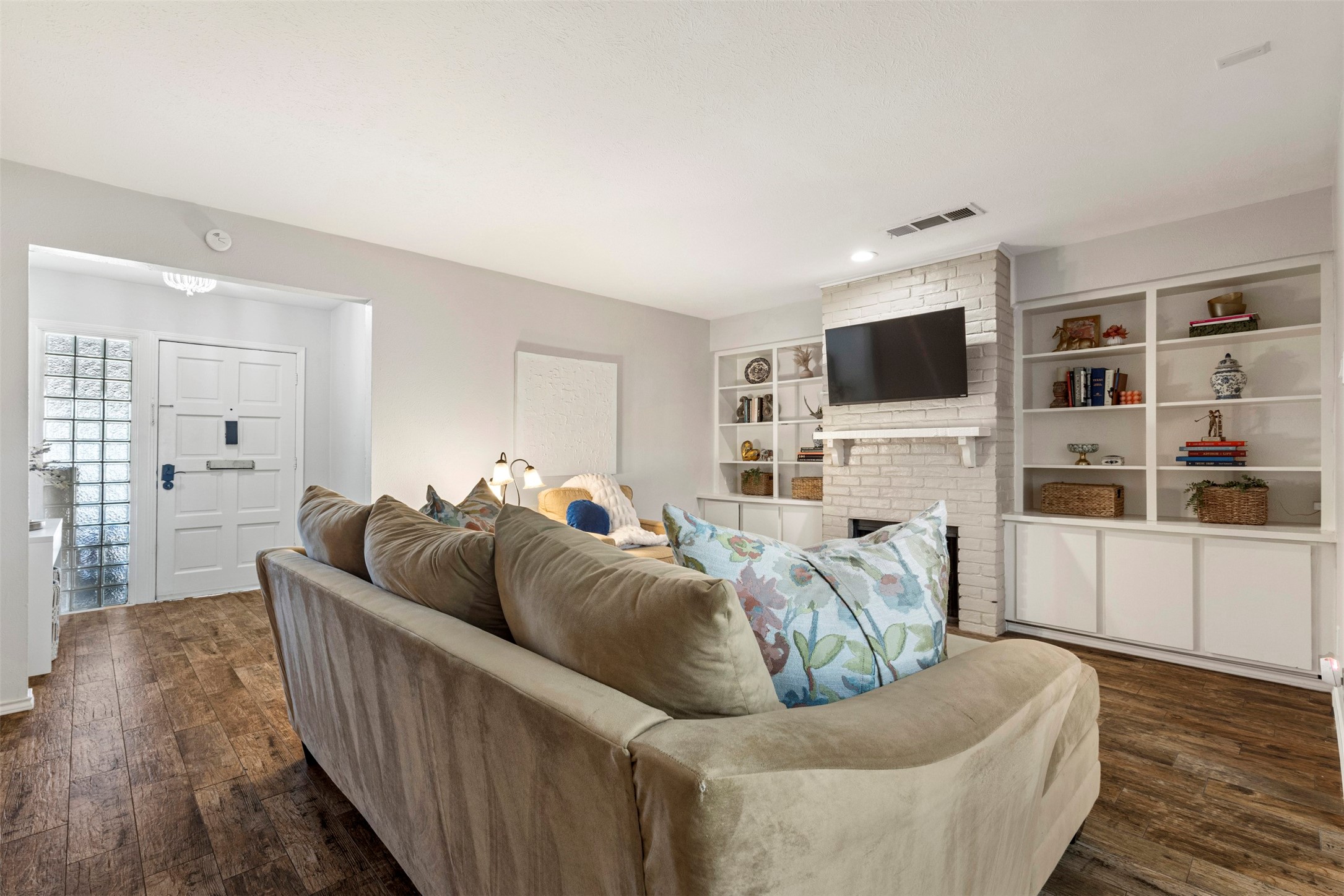 3740 Vitruvian Way Addison TX 75001