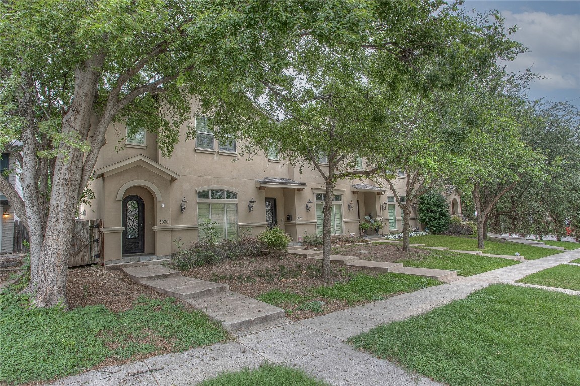 5030 Pershing Avenue Fort Worth TX 76107
