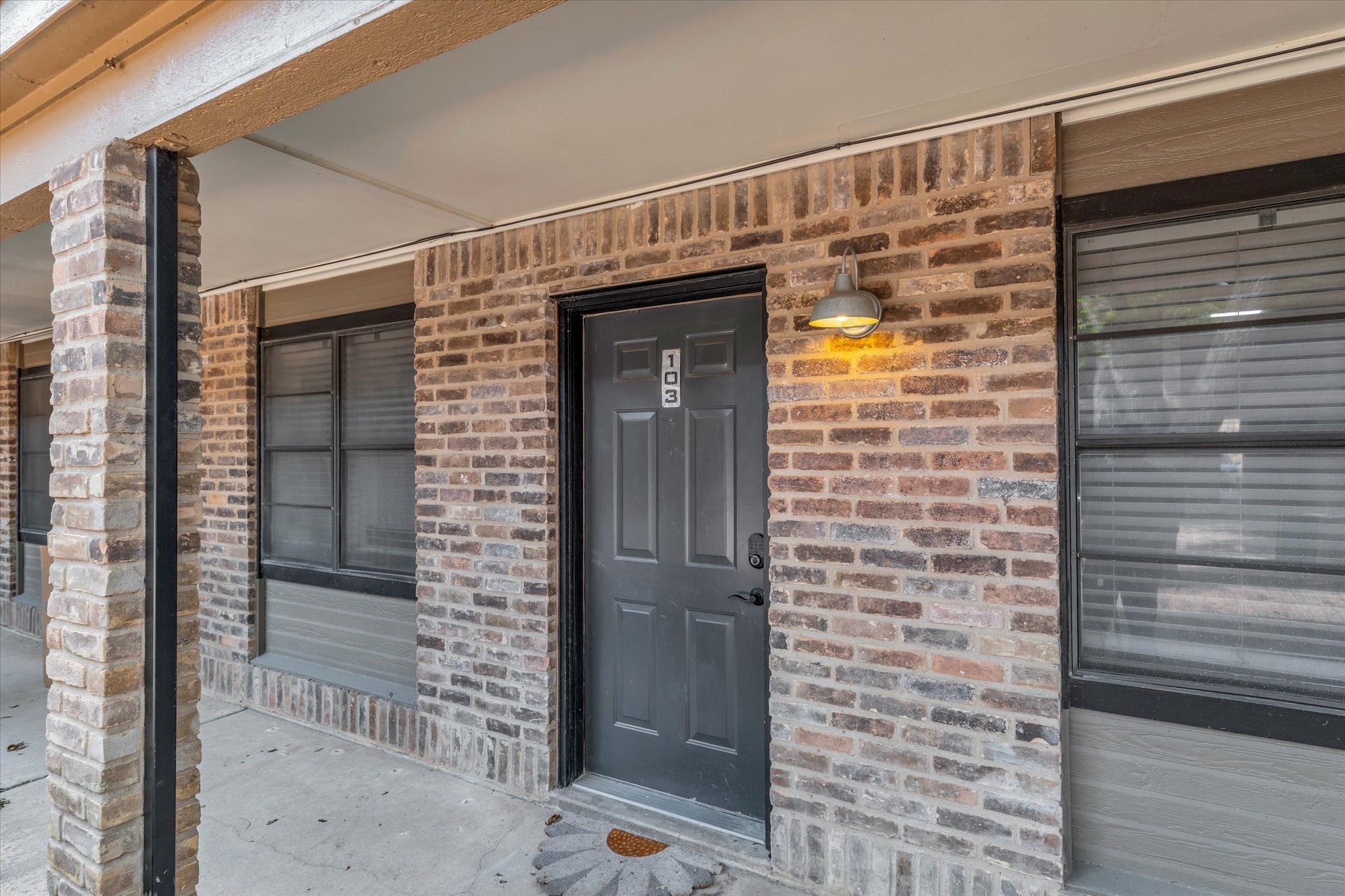 1421 S 12th Street Waco TX 76706