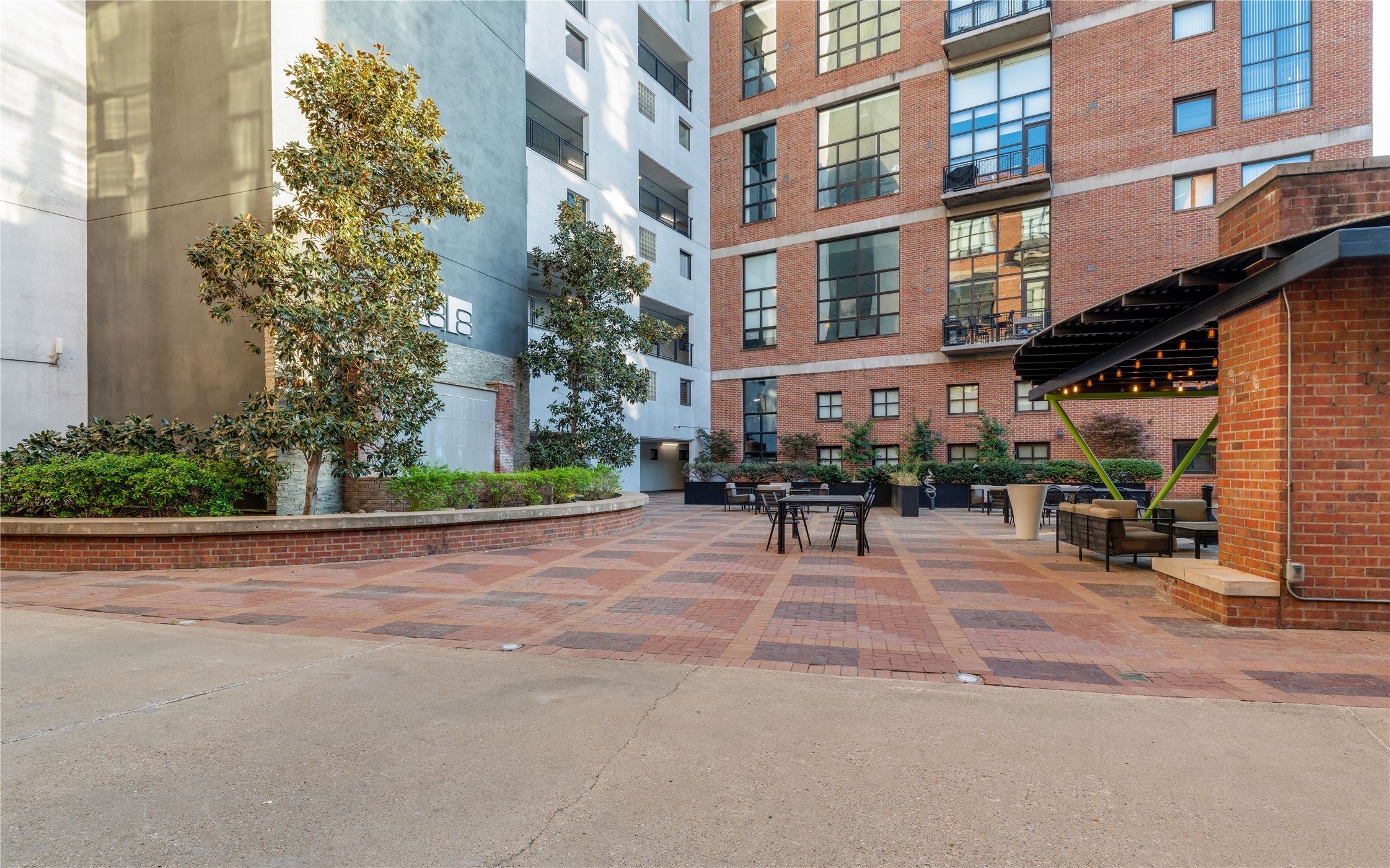3110 Thomas Avenue Dallas TX 75204