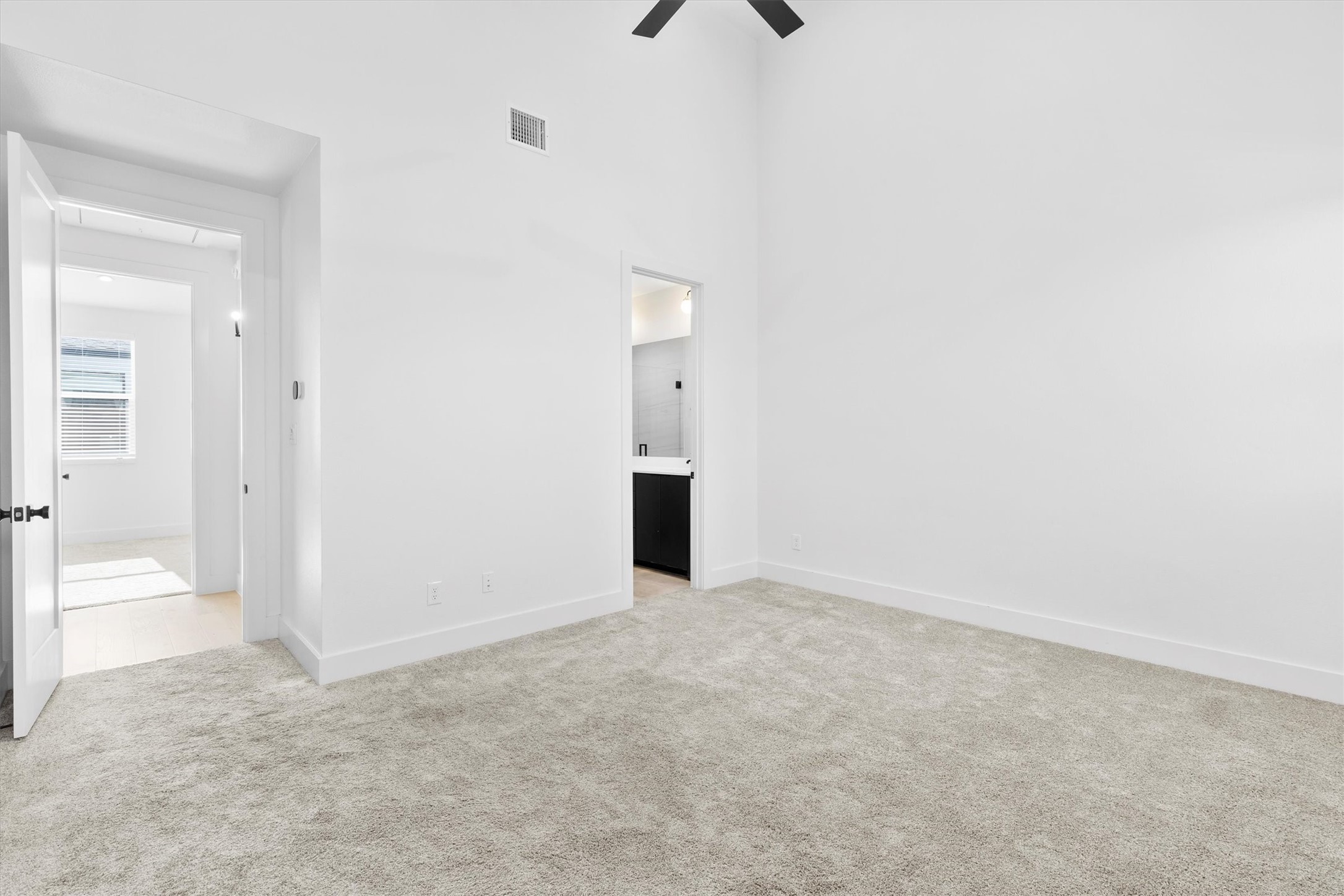 1147 N Madison Avenue Dallas TX 75208