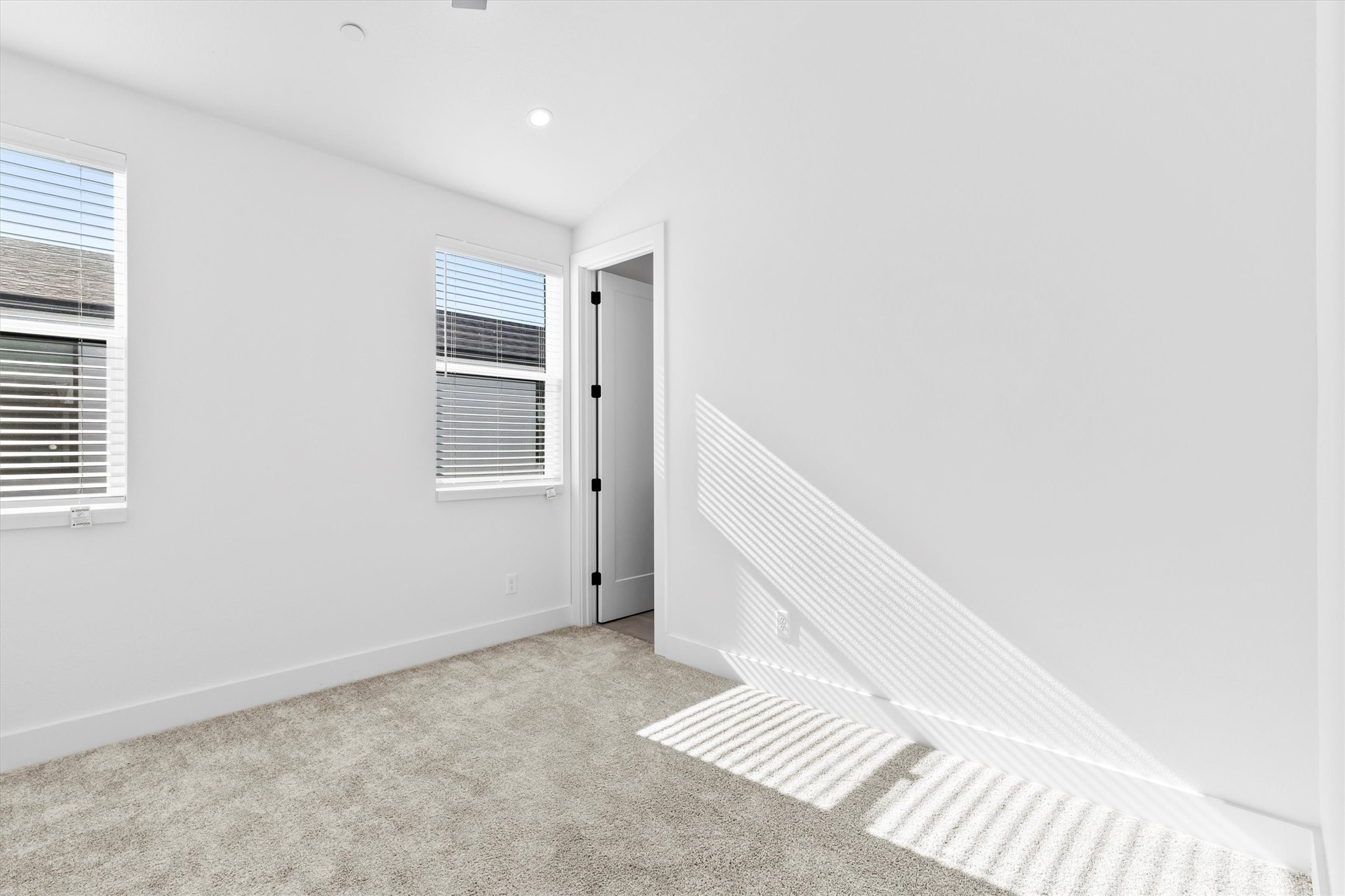 1147 N Madison Avenue Dallas TX 75208