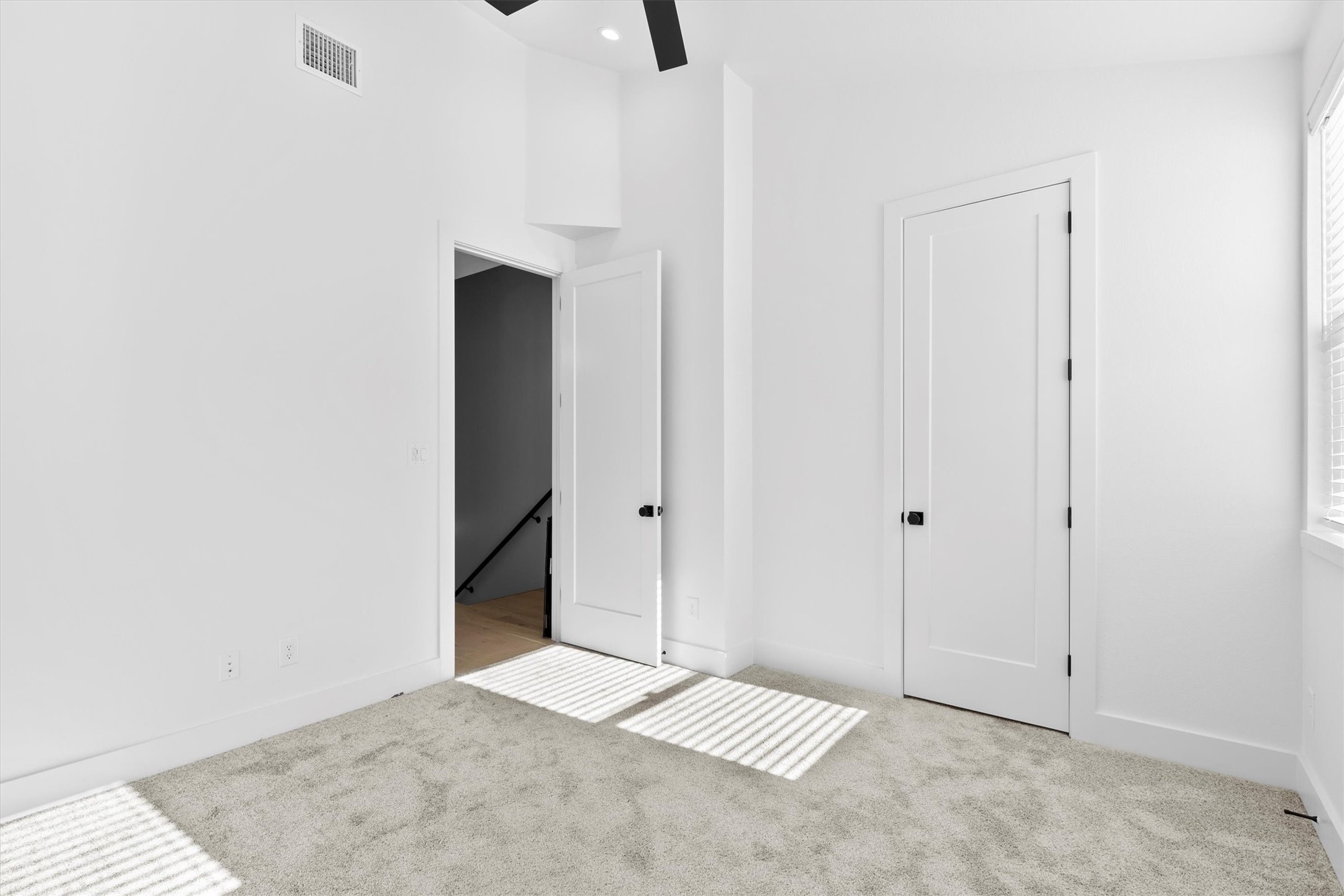 1147 N Madison Avenue Dallas TX 75208