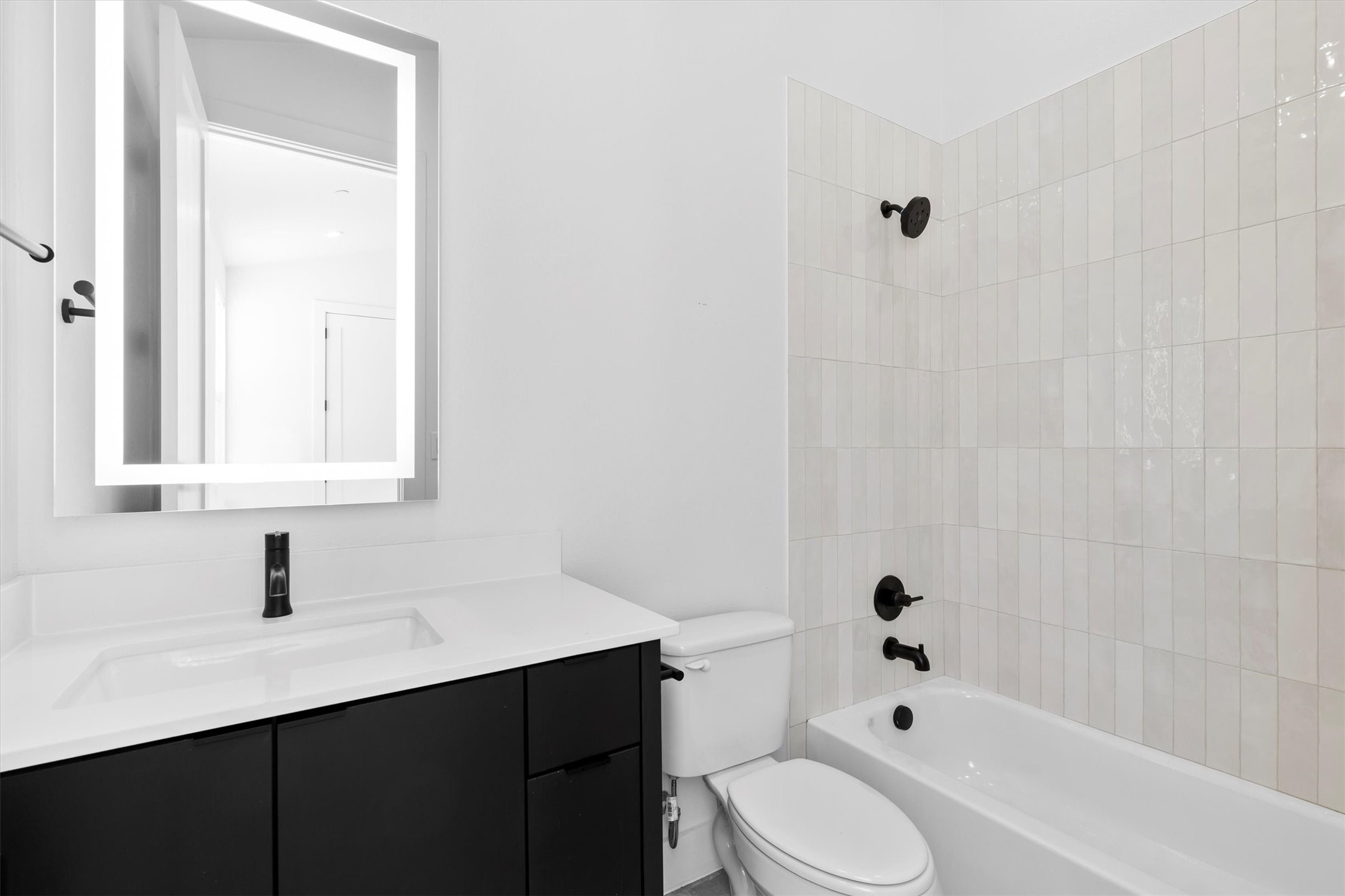 1147 N Madison Avenue Dallas TX 75208