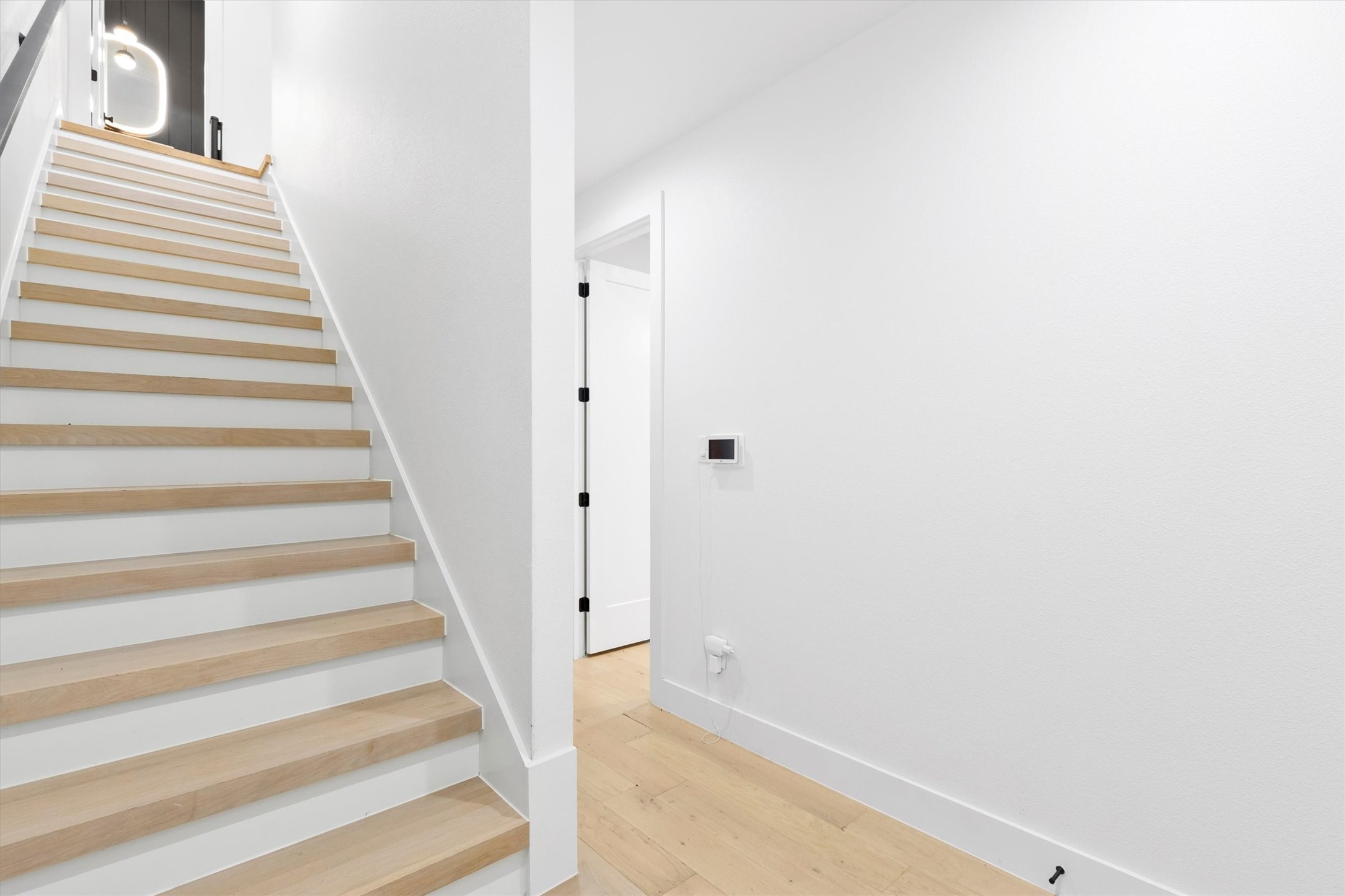 1147 N Madison Avenue Dallas TX 75208