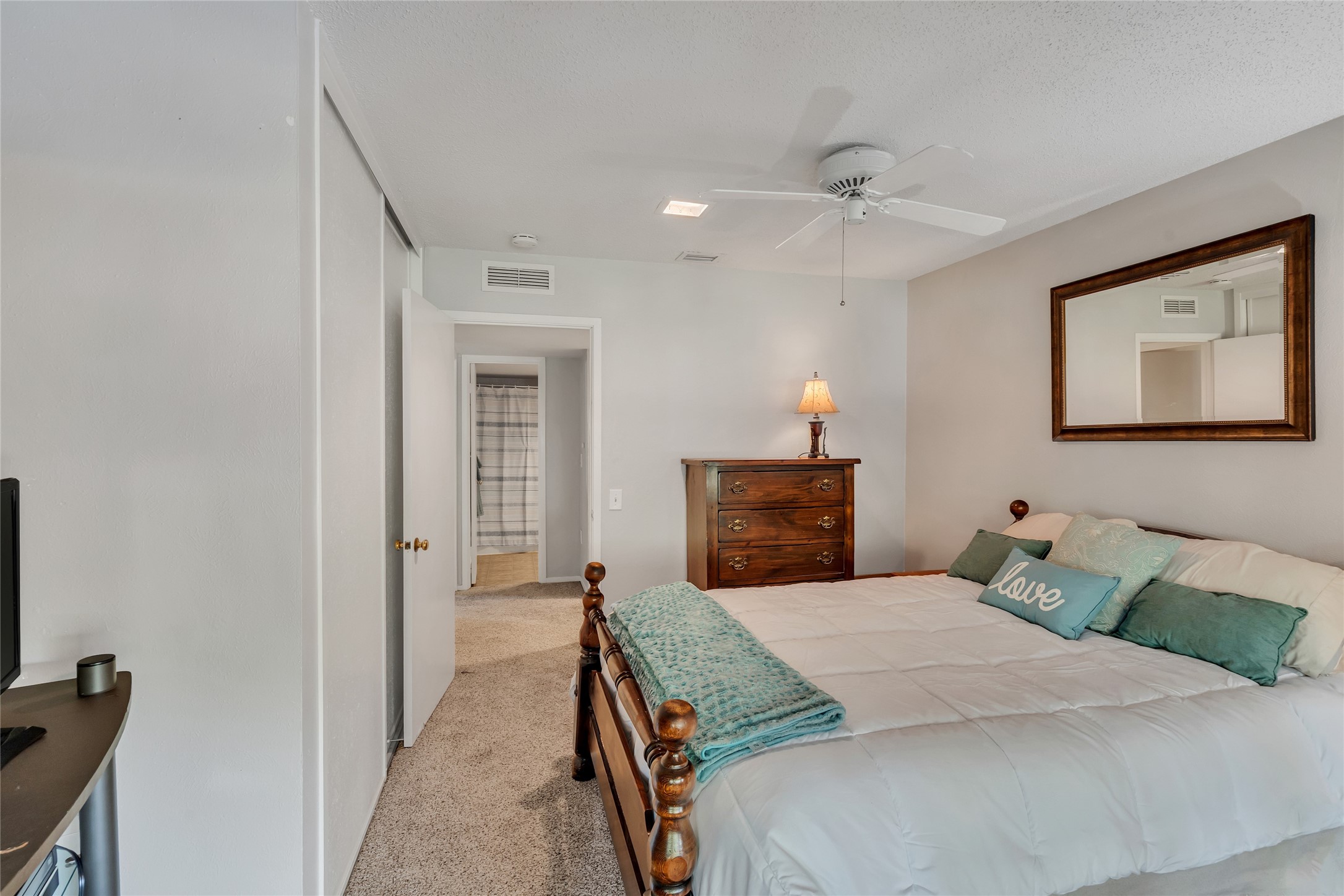 1208 Lane Street Irving TX 75061